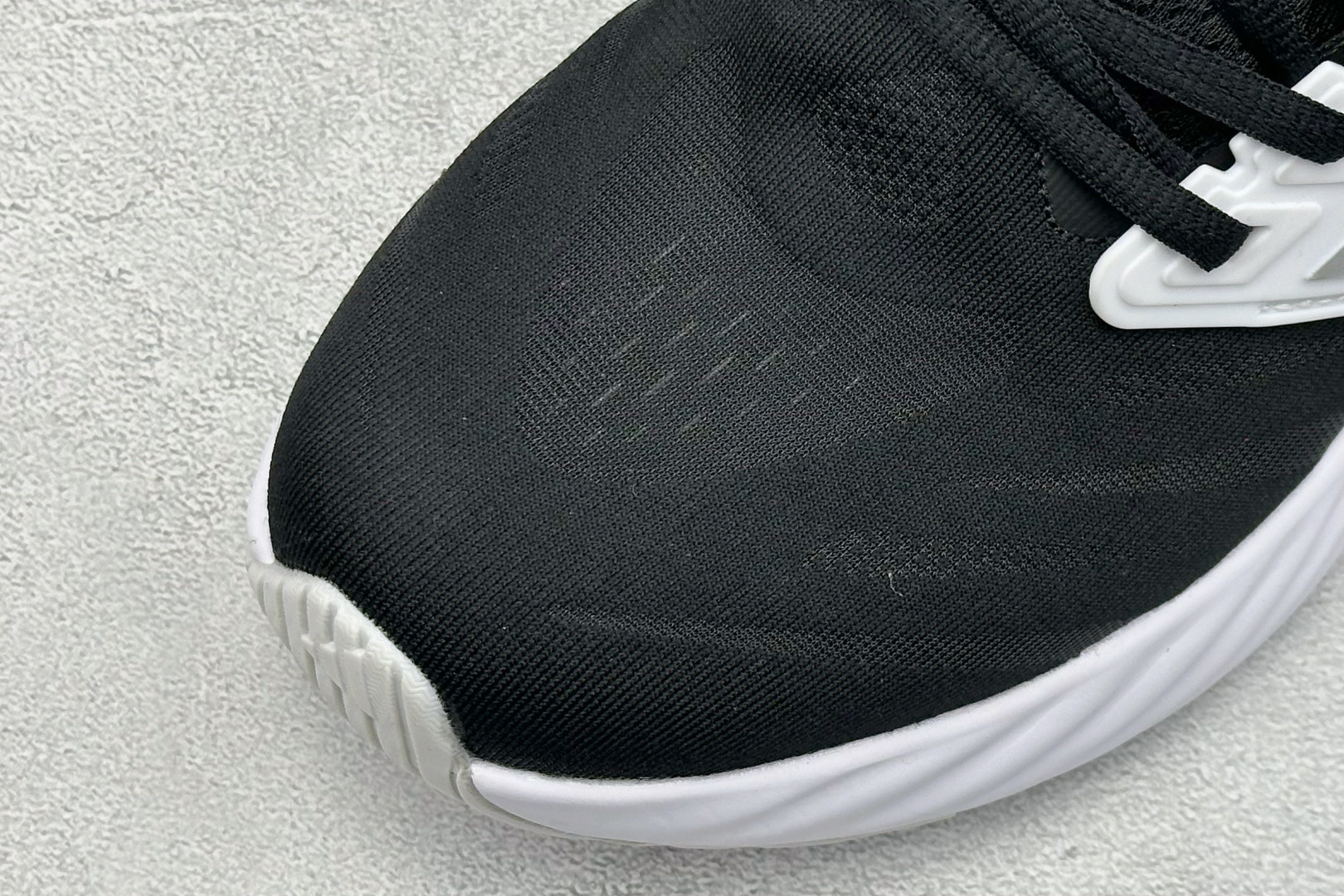 Adidas ADIPURE GLIDE 减震防滑耐磨透气低帮跑步鞋 JR4862-莆田鞋,莆田鞋货源,高仿鞋,高仿鞋货源,安福档口,莆田高仿鞋,莆田鞋批发,高仿鞋批发,莆田高仿运动鞋,高仿运动鞋,莆田运动鞋 Adidas ADIPURE GLIDE 减震防滑耐磨透气低帮跑步鞋 JR4862