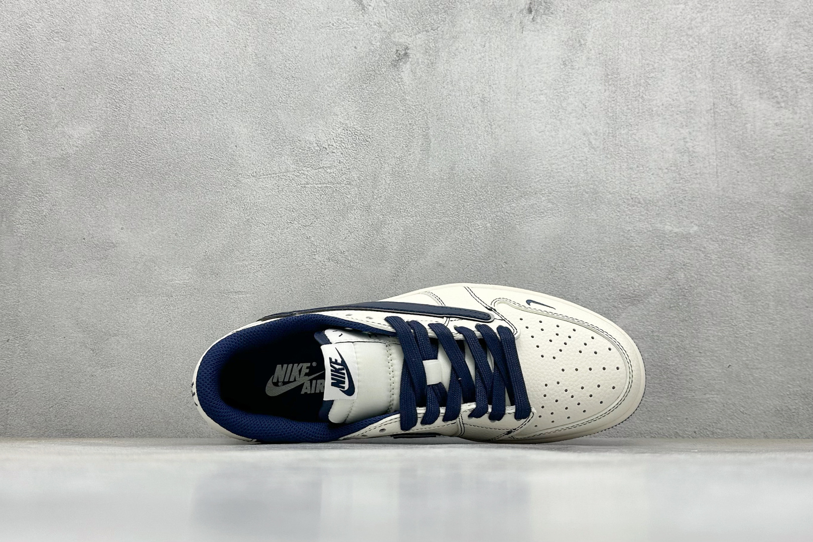 Travis Scott x Fragment Design x Air Jordan 1 Low SP AJ1 乔1联名 午夜蓝 低帮文化休闲板鞋 XX3168-217-莆田鞋,莆田鞋货源,高仿鞋,高仿鞋货源,安福档口,莆田高仿鞋,莆田鞋批发,高仿鞋批发,莆田高仿运动鞋,高仿运动鞋,莆田运动鞋 Travis Scott x Fragment Design x Air Jordan 1 Low SP AJ1 乔1联名 午夜蓝 低帮文化休闲板鞋 XX3168-217