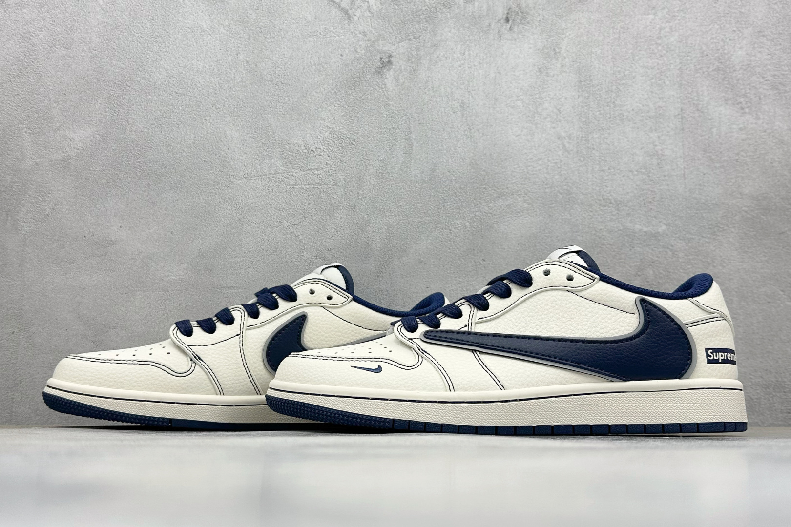 Travis Scott x Fragment Design x Air Jordan 1 Low SP AJ1 乔1联名 午夜蓝 低帮文化休闲板鞋 XX3168-217-莆田鞋,莆田鞋货源,高仿鞋,高仿鞋货源,安福档口,莆田高仿鞋,莆田鞋批发,高仿鞋批发,莆田高仿运动鞋,高仿运动鞋,莆田运动鞋 Travis Scott x Fragment Design x Air Jordan 1 Low SP AJ1 乔1联名 午夜蓝 低帮文化休闲板鞋 XX3168-217