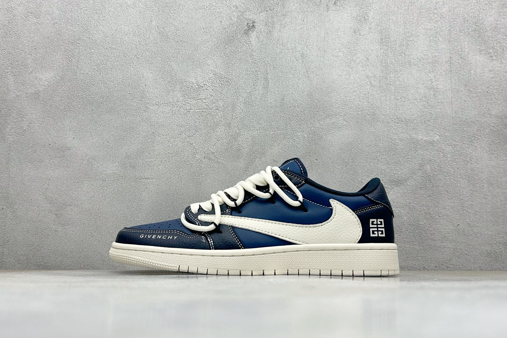 _dm39suoCaXqUZS8yfD-bCncjl6pLhexHCUeLf4g