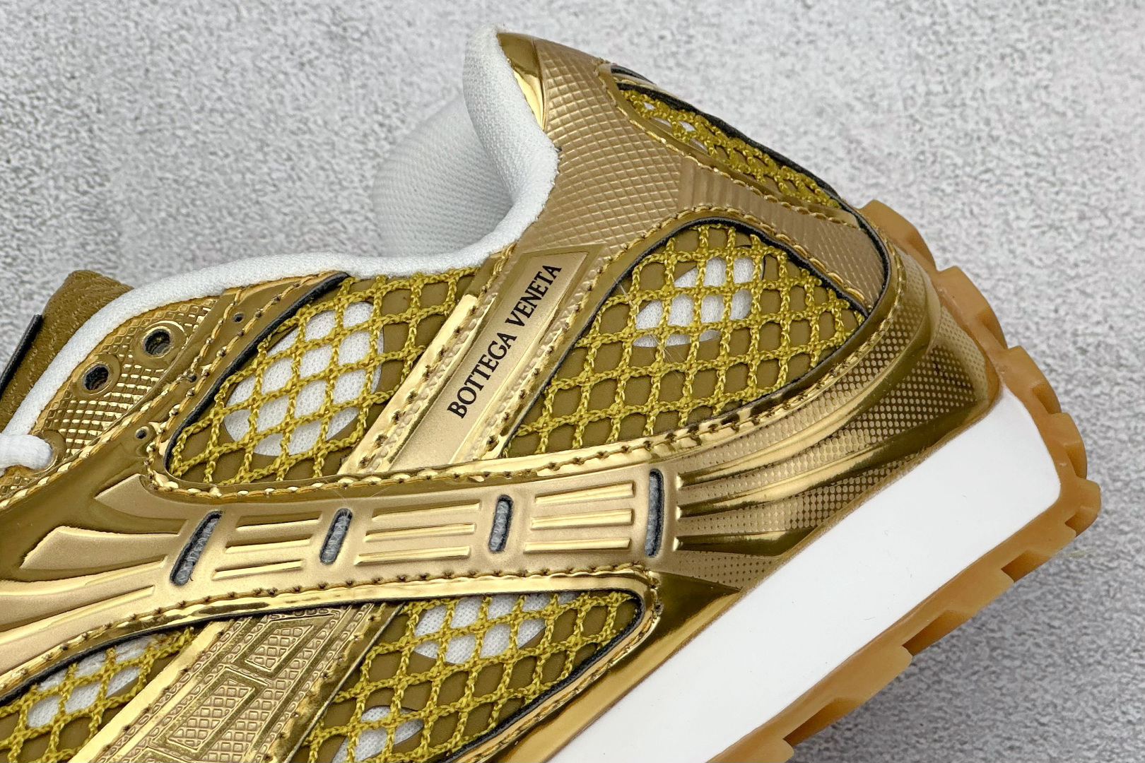 300 S版BOTTEGA VENETA Orbit Runner BV葆蝶家时尚休闲王一博同款老爹鞋运动鞋 741357-V2X40-7043-Chinese UA Cheap High Quatity Brand Clothes Bags handbags Sneakers wholesale wholesaler seller from China Factory suppliers Fashion Clothing Shoes best Quality Beautiful Price 300 S版BOTTEGA VENETA Orbit Runner BV葆蝶家时尚休闲王一博同款老爹鞋运动鞋 741357-V2X40-7043