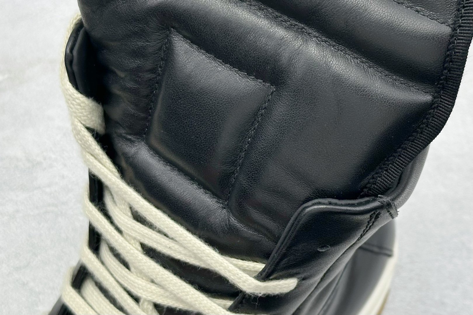 510 瑞克欧文斯Rick owens 主线 经典西瓜头 RO高帮 RO8860C9869LPO-Chinese UA Cheap High Quatity Brand Clothes Bags handbags Sneakers wholesale wholesaler seller from China Factory suppliers Fashion Clothing Shoes best Quality Beautiful Price 510 瑞克欧文斯Rick owens 主线 经典西瓜头 RO高帮 RO8860C9869LPO