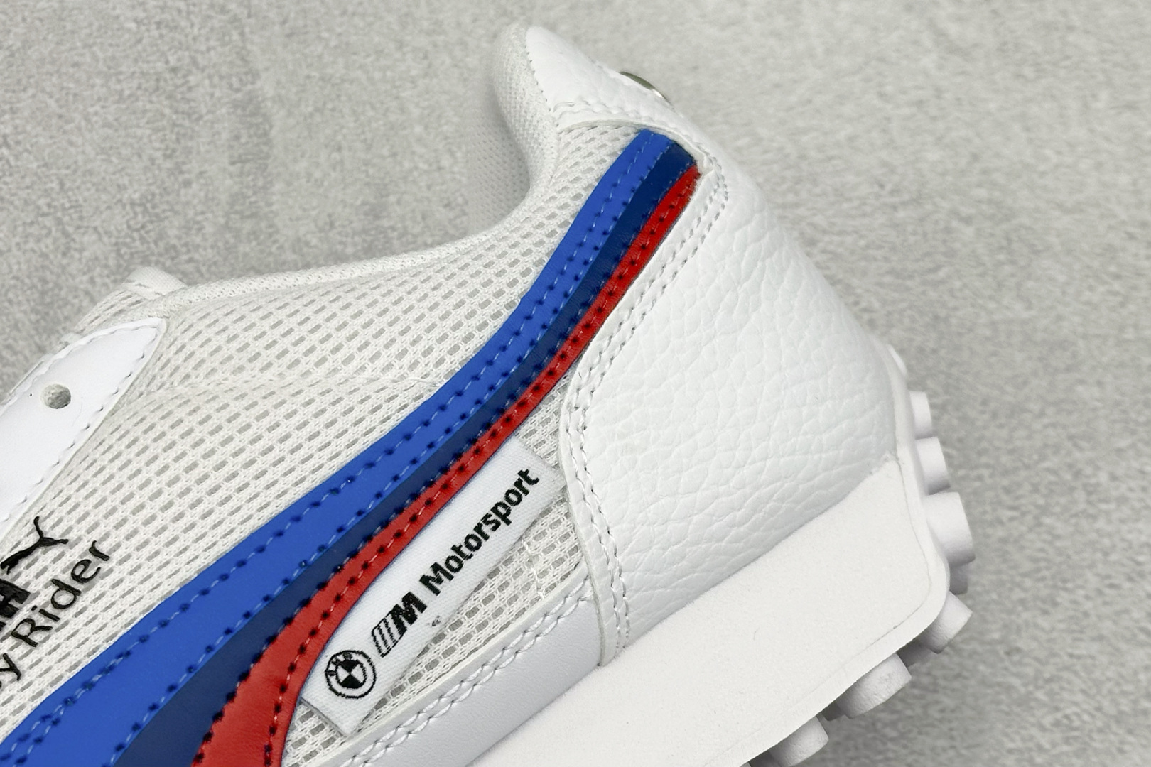 PUMA彪马 BMW MMS Roma Via 时尚舒适 低帮 生活休闲鞋 309056-02-莆田鞋,莆田鞋货源,高仿鞋,高仿鞋货源,安福档口,莆田高仿鞋,莆田鞋批发,高仿鞋批发,莆田高仿运动鞋,高仿运动鞋,莆田运动鞋 PUMA彪马 BMW MMS Roma Via 时尚舒适 低帮 生活休闲鞋 309056-02