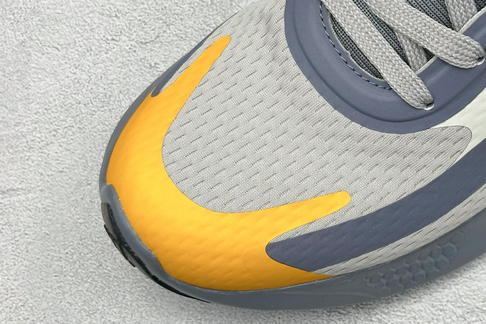 Adidas AlphaBounce Beyond M 3M反光 阿迪阿尔法跑鞋 CG5588