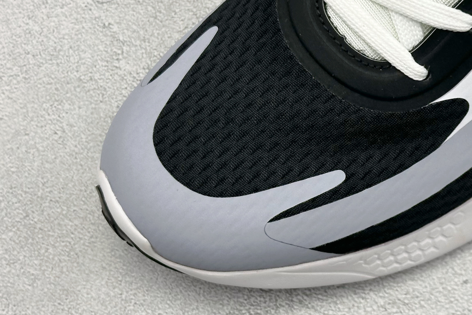 Adidas AlphaBounce Beyond M 3M反光 阿迪阿尔法跑鞋 CG5574