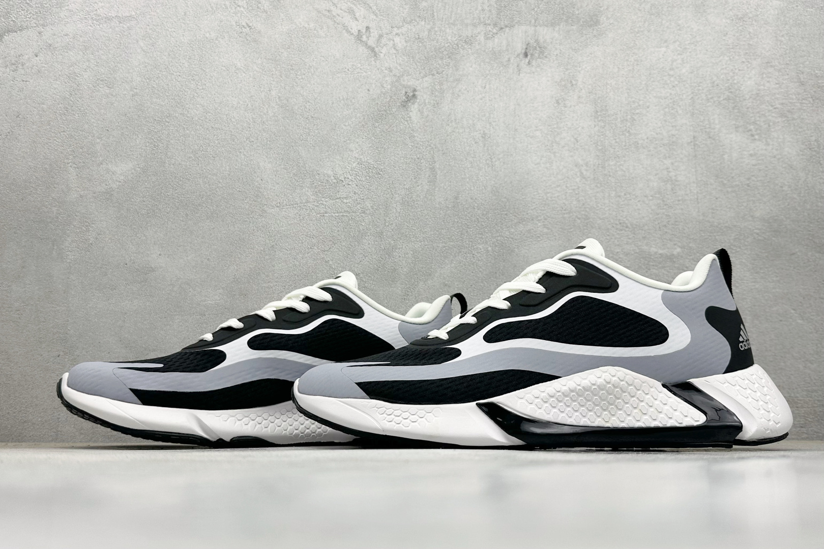 Adidas AlphaBounce Beyond M 3M反光 阿迪阿尔法跑鞋 CG5574