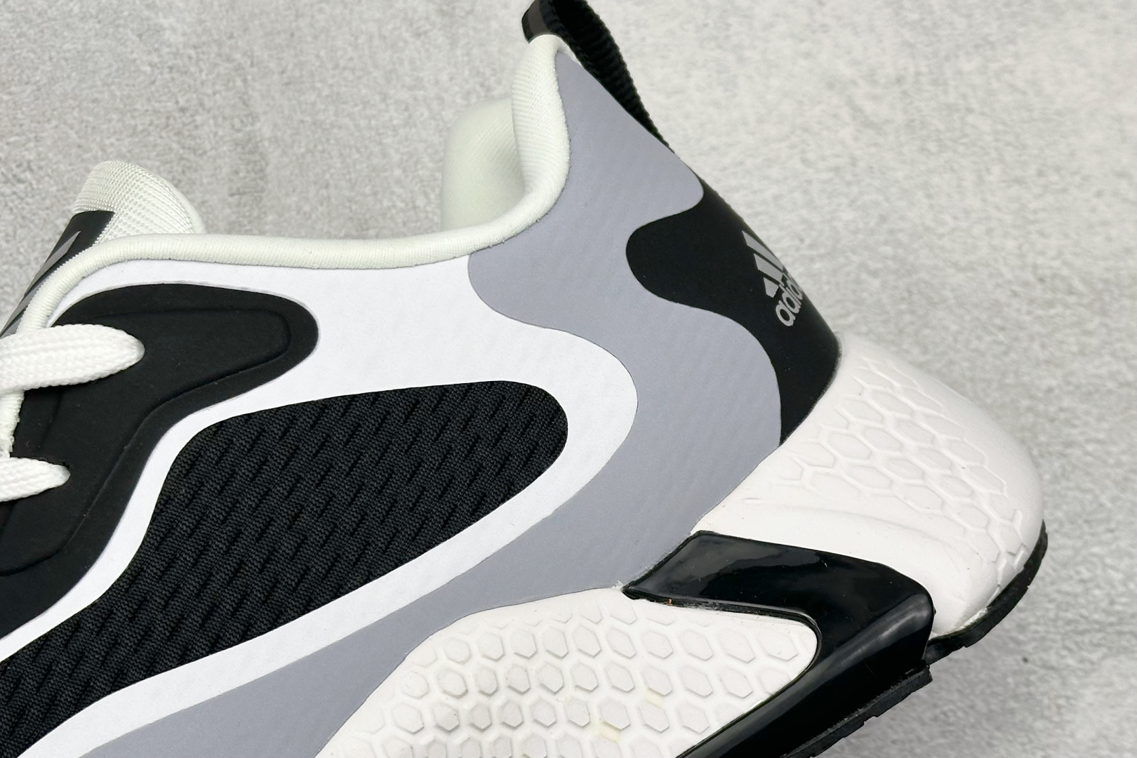 Adidas AlphaBounce Beyond M 3M反光 阿迪阿尔法跑鞋 CG5574