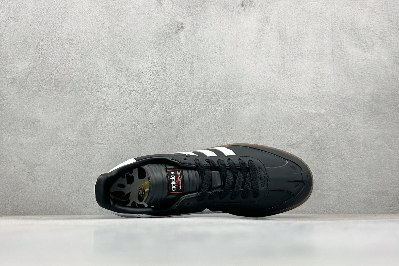 Adadis Original SAMBA BAPE 阿迪桑巴板鞋 JR9246-莆田鞋,莆田鞋货源,高仿鞋,高仿鞋货源,安福档口,莆田高仿鞋,莆田鞋批发,高仿鞋批发,莆田高仿运动鞋,高仿运动鞋,莆田运动鞋 Adadis Original SAMBA BAPE 阿迪桑巴板鞋 JR9246