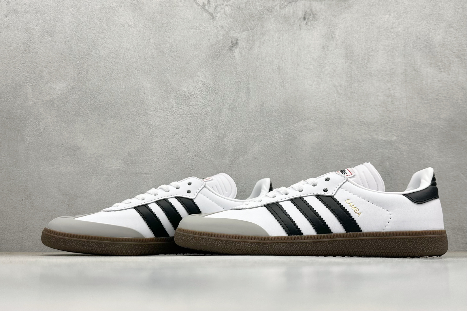 Adadis Original SAMBA BAPE 阿迪桑巴板鞋 JR9245