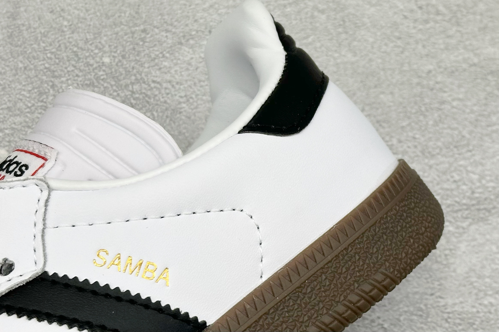 Adadis Original SAMBA BAPE 阿迪桑巴板鞋 JR9245