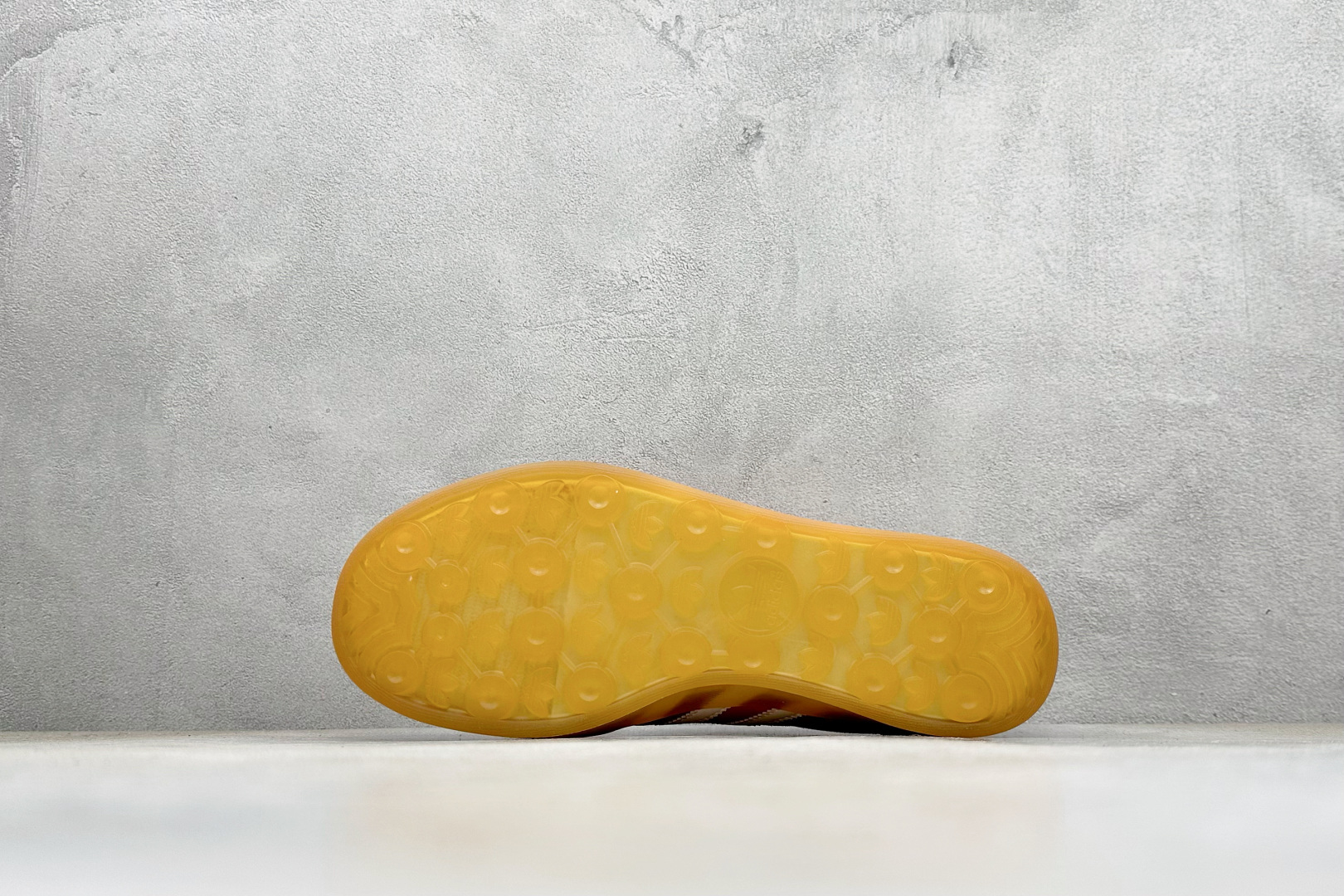 150 AD Originals Gazelle INdoor 三叶草休闲防滑耐磨低帮板鞋 IE1051