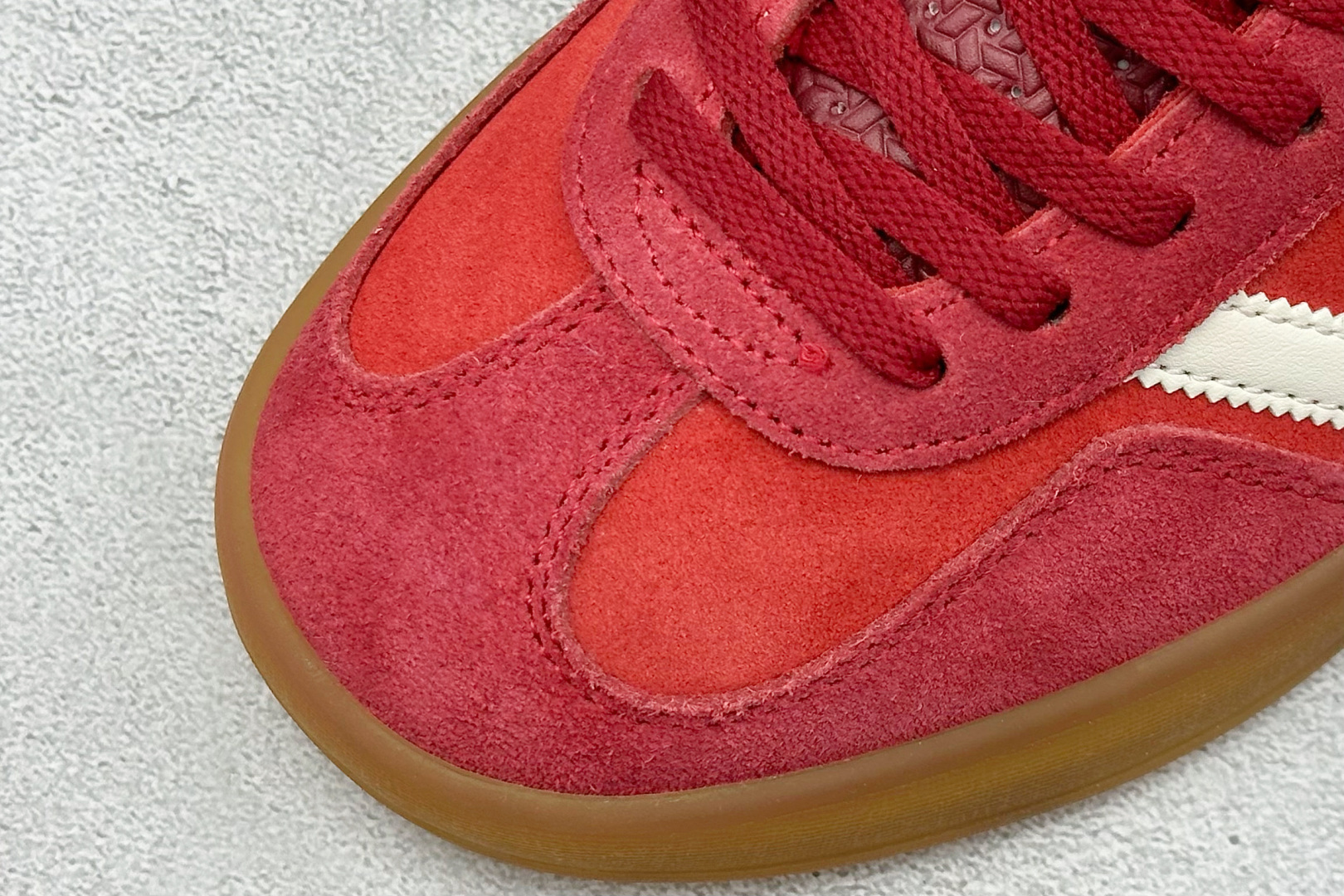 150 AD Originals Gazelle INdoor 三叶草休闲防滑耐磨低帮板鞋 IE1051