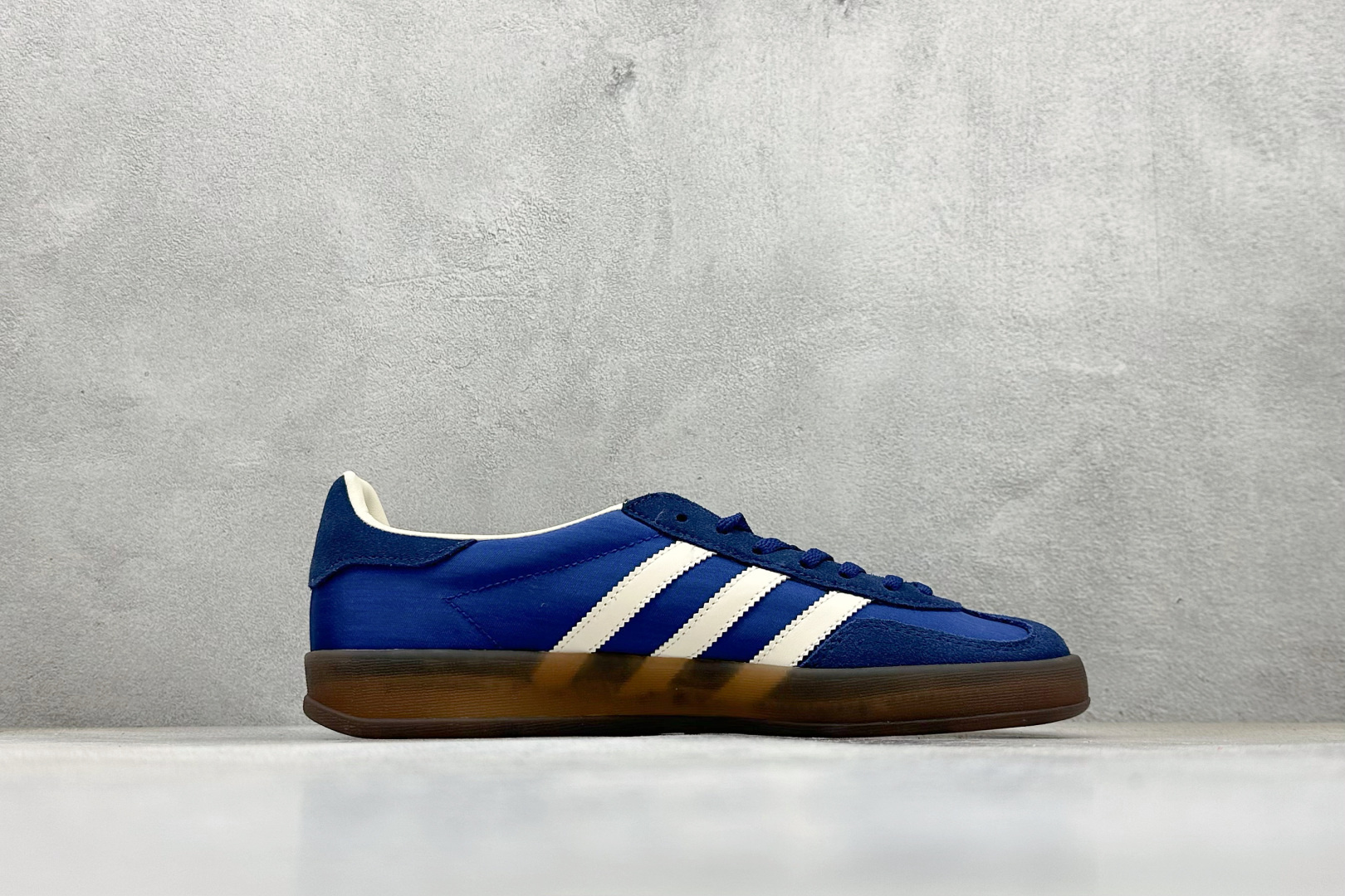 150 AD Originals Gazelle INdoor 三叶草休闲防滑耐磨低帮板鞋 JS1410-Chinese UA Cheap High Quatity Brand Clothes Bags handbags Sneakers wholesale wholesaler seller from China Factory suppliers Fashion Clothing Shoes best Quality Beautiful Price 150 AD Originals Gazelle INdoor 三叶草休闲防滑耐磨低帮板鞋 JS1410