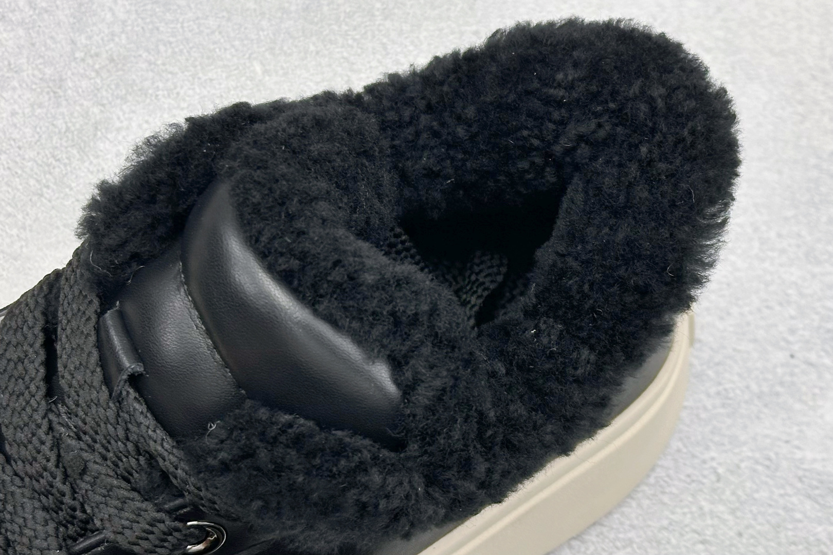 200 GG-CC 明星同款秋冬季毛毡休闲生活鞋 G23Y6903