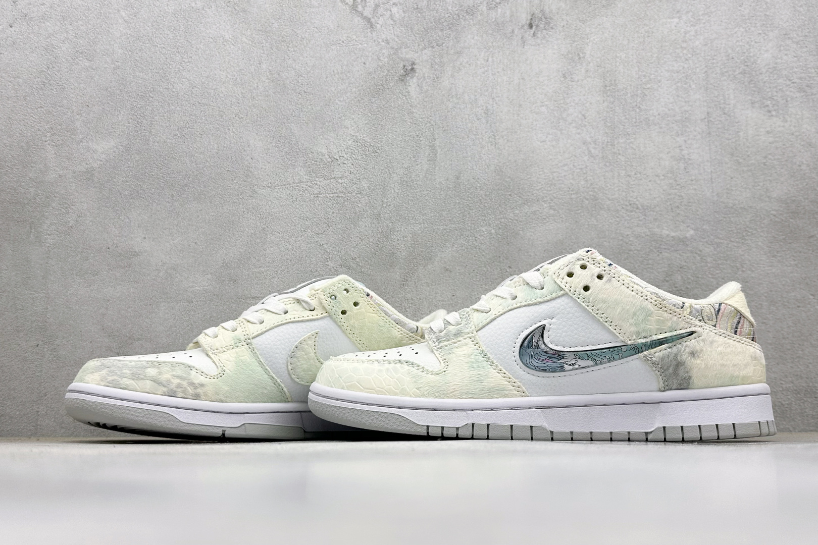 NK Dunk Low 蒸汽木偶 CNY龙年限定 北海龙王 工艺手法钢印水钩刺绣缝纫 DV0831-101