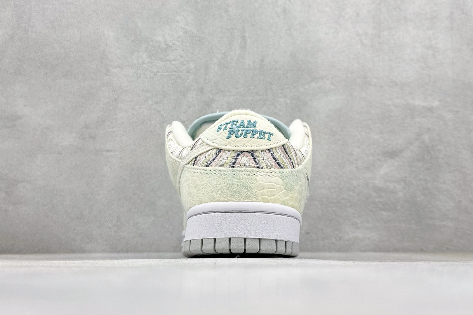 NK Dunk Low 蒸汽木偶 CNY龙年限定 北海龙王 工艺手法钢印水钩刺绣缝纫 DV0831-101