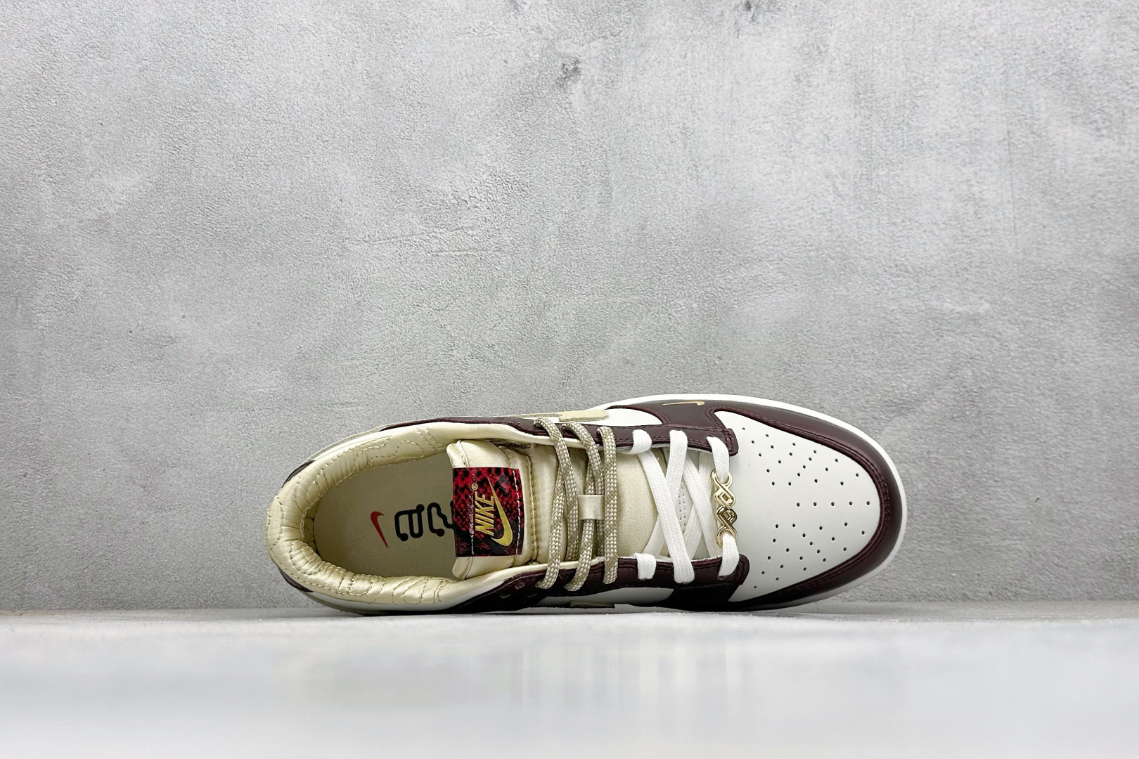 Nike SB Dunk Low 低帮休闲板鞋 HV5991-171