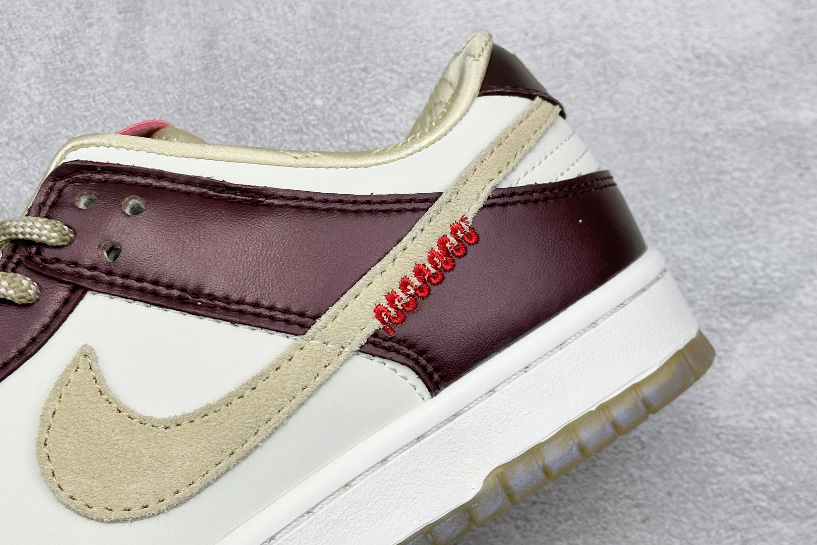 Nike SB Dunk Low 低帮休闲板鞋 HV5991-171