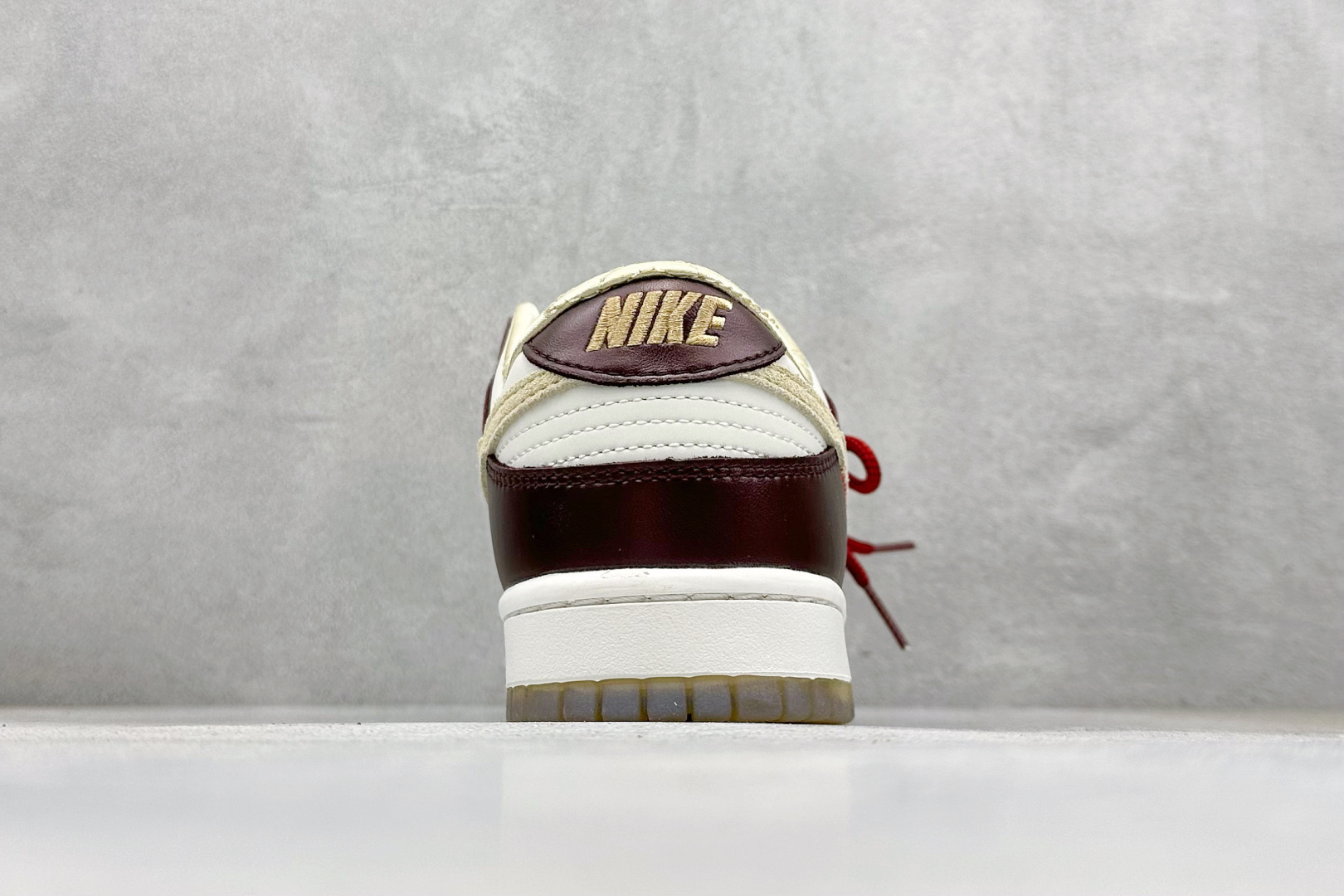 Nike SB Dunk Low 低帮休闲板鞋 HV5991-171