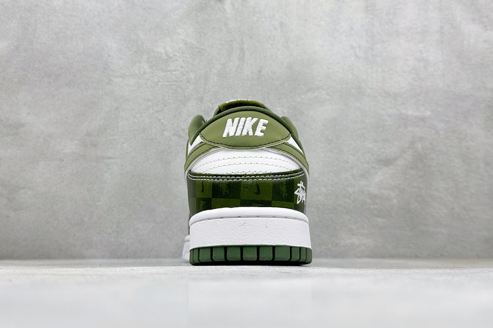 XC版Nike SB Dunk Low“斯图西联名——双拼迷彩” 周年高端定制 低帮休闲板鞋 DG1988-010