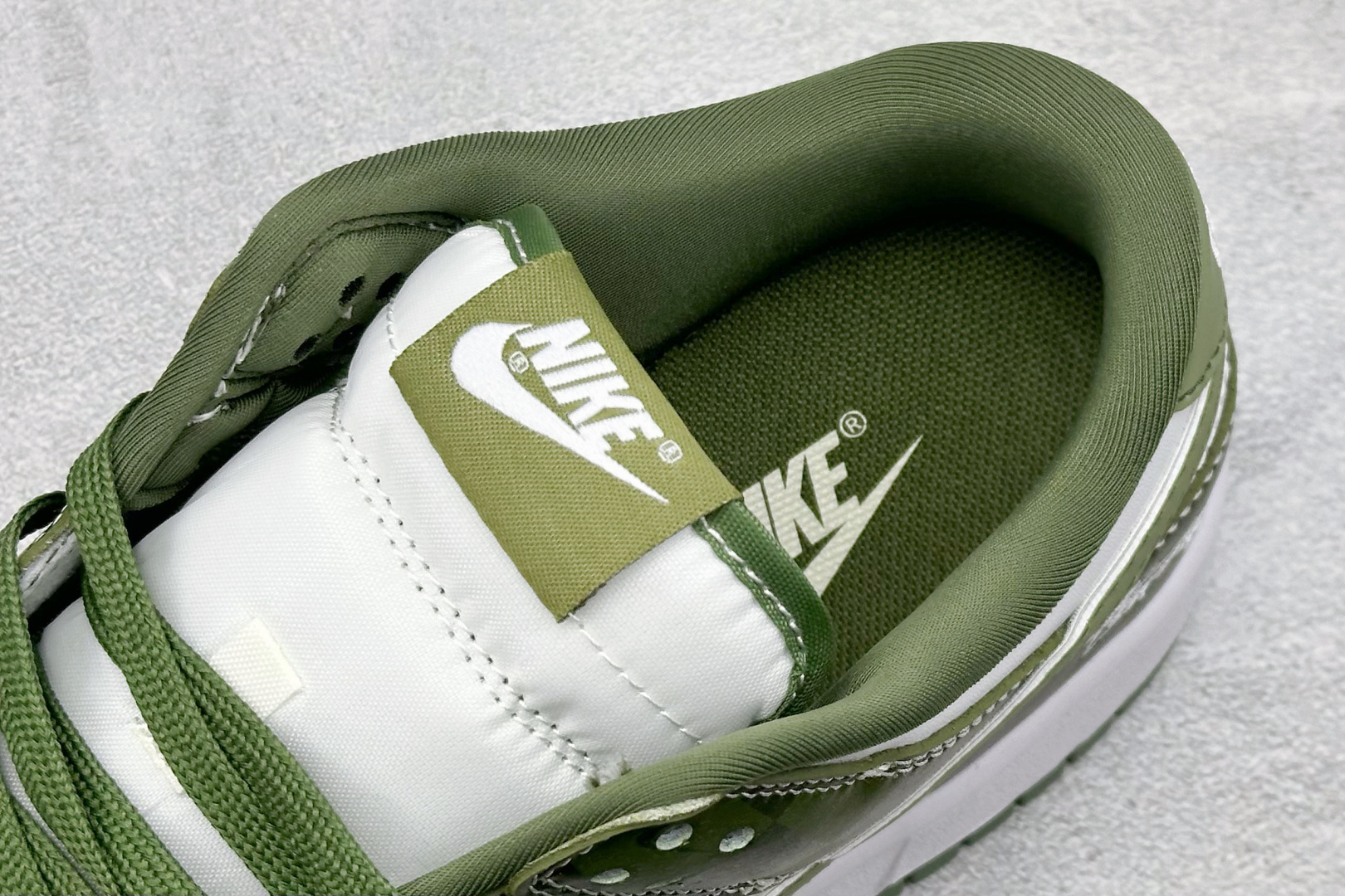 XC版Nike SB Dunk Low“斯图西联名——双拼迷彩” 周年高端定制 低帮休闲板鞋 DG1988-010