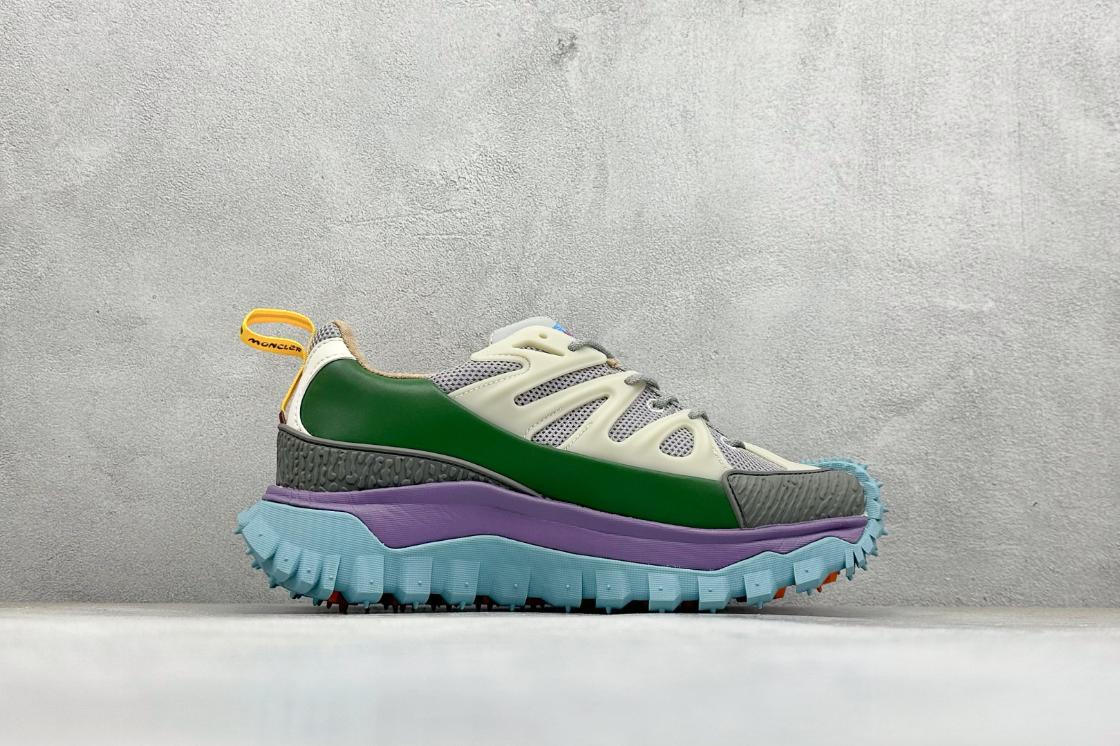 350 Moncler 蒙口 Trailgrip GTX 厚底系带耐磨低帮运动休闲鞋-Chinese UA Cheap High Quatity Brand Clothes Bags handbags Sneakers wholesale wholesaler seller from China Factory suppliers Fashion Clothing Shoes best Quality Beautiful Price 350 Moncler 蒙口 Trailgrip GTX 厚底系带耐磨低帮运动休闲鞋