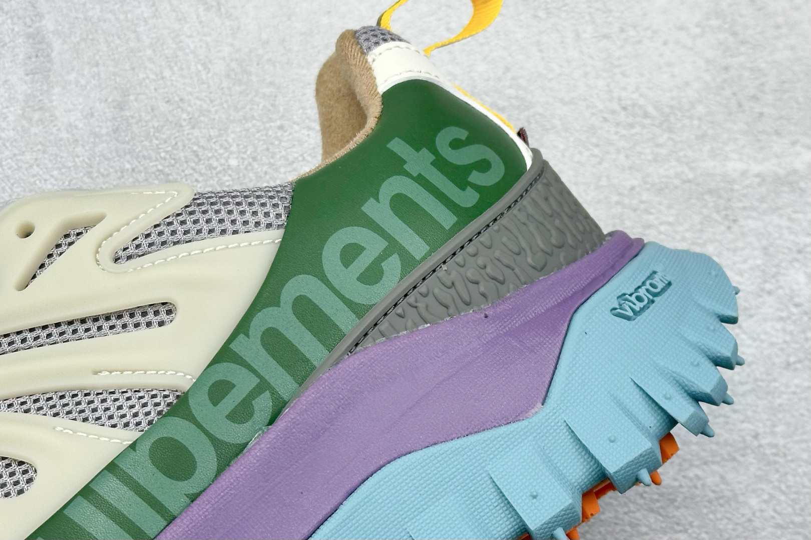 350 Moncler 蒙口 Trailgrip GTX 厚底系带耐磨低帮运动休闲鞋-Chinese UA Cheap High Quatity Brand Clothes Bags handbags Sneakers wholesale wholesaler seller from China Factory suppliers Fashion Clothing Shoes best Quality Beautiful Price 350 Moncler 蒙口 Trailgrip GTX 厚底系带耐磨低帮运动休闲鞋