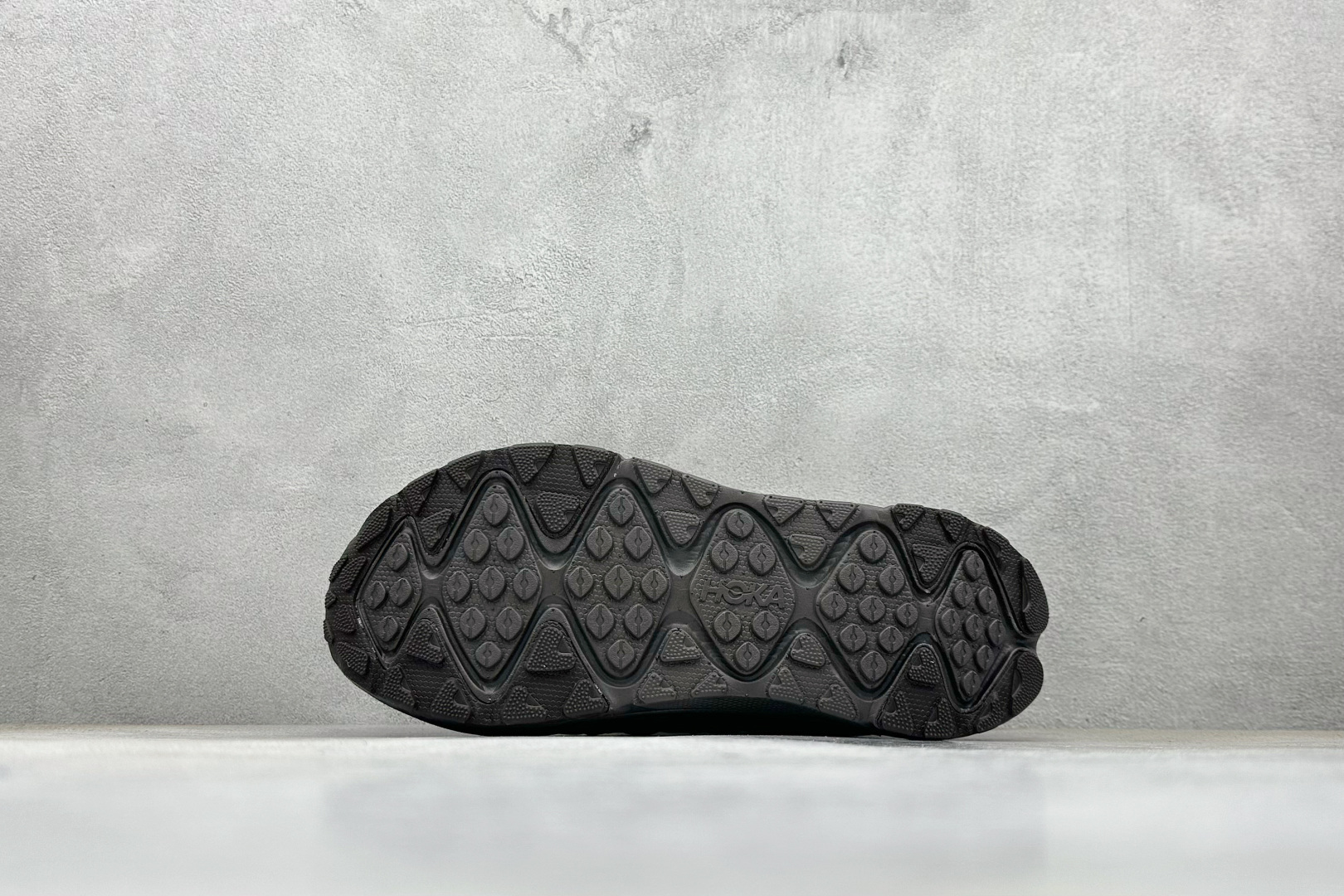 放店私HOKA ONE ONE Ora Primo 内里薄绒 秋冬季保暖半拖这款鞋无论从脚感上 设计上都