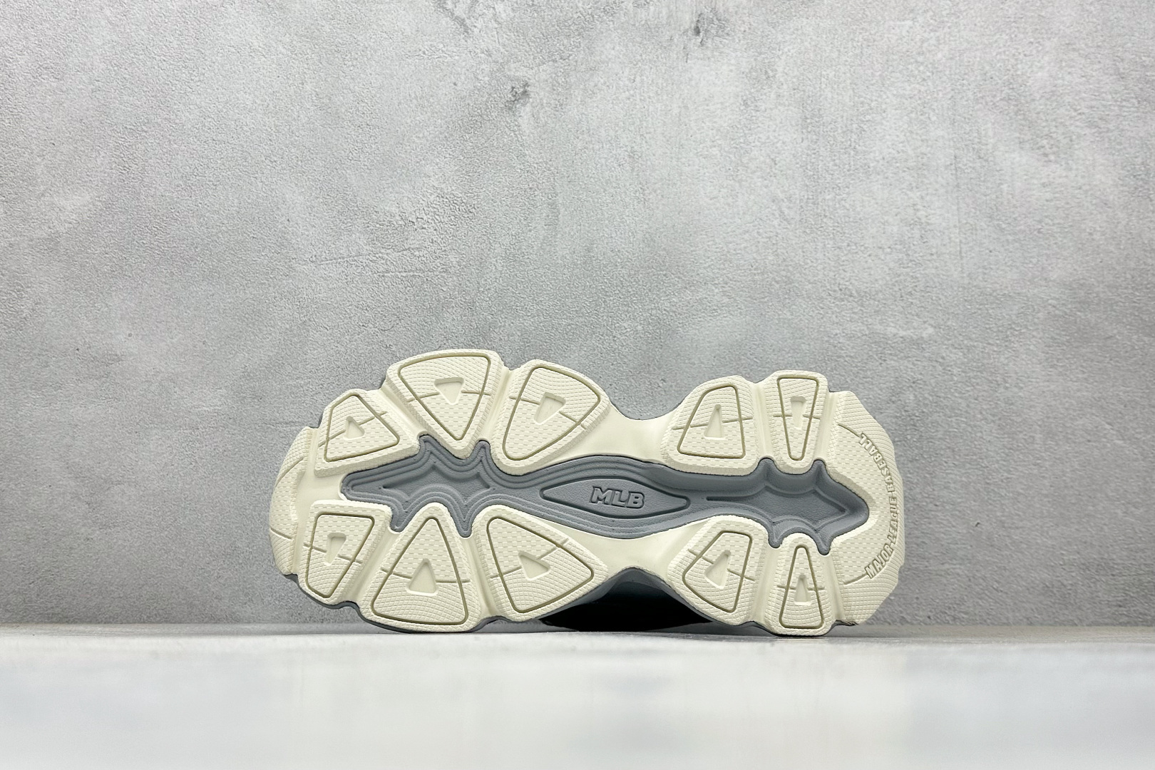 200 NY版MLB Champ Chunky Vintage NB 纽约洋基队 增高厚底休闲板鞋 3ASHCC25N