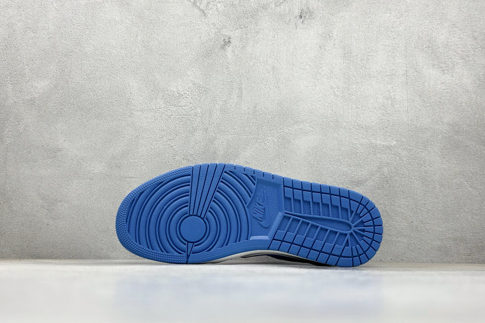 XC版Travis Scott x Fragment Design x Jordan Air Jordan 1 Low SP “卡通蓝” DZ5899-023-莆田鞋,莆田鞋货源,高仿鞋,高仿鞋货源,安福档口,莆田高仿鞋,莆田鞋批发,高仿鞋批发,莆田高仿运动鞋,高仿运动鞋,莆田运动鞋 XC版Travis Scott x Fragment Design x Jordan Air Jordan 1 Low SP “卡通蓝” DZ5899-023