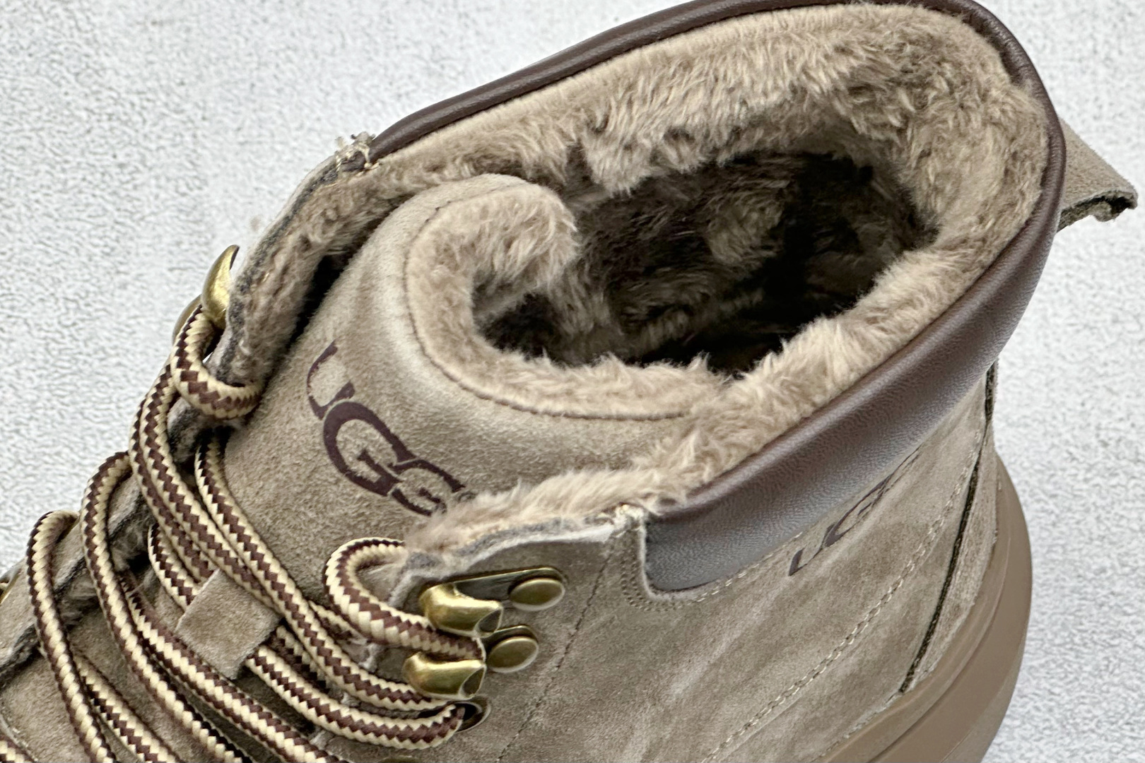 280 UGG Tasman Weather Hybrid 塔斯曼混合系列轻量休闲鞋 U6335M