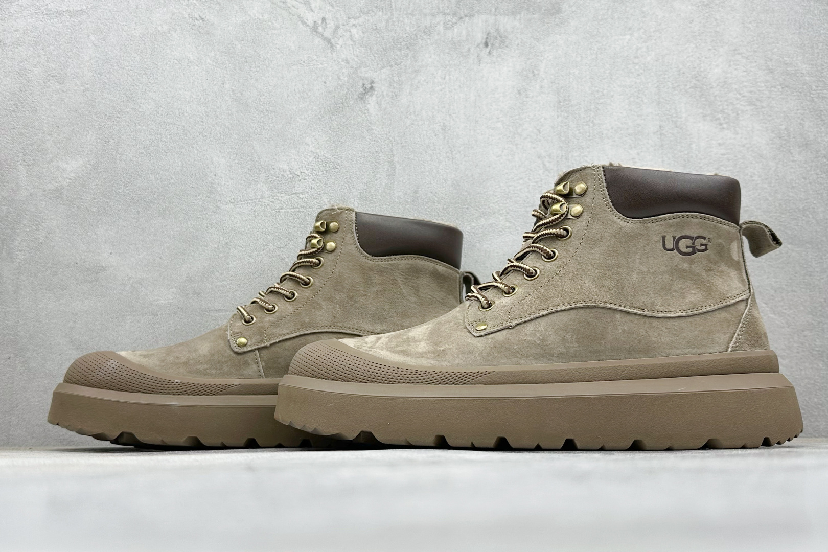 280 UGG Tasman Weather Hybrid 塔斯曼混合系列轻量休闲鞋 U6335M