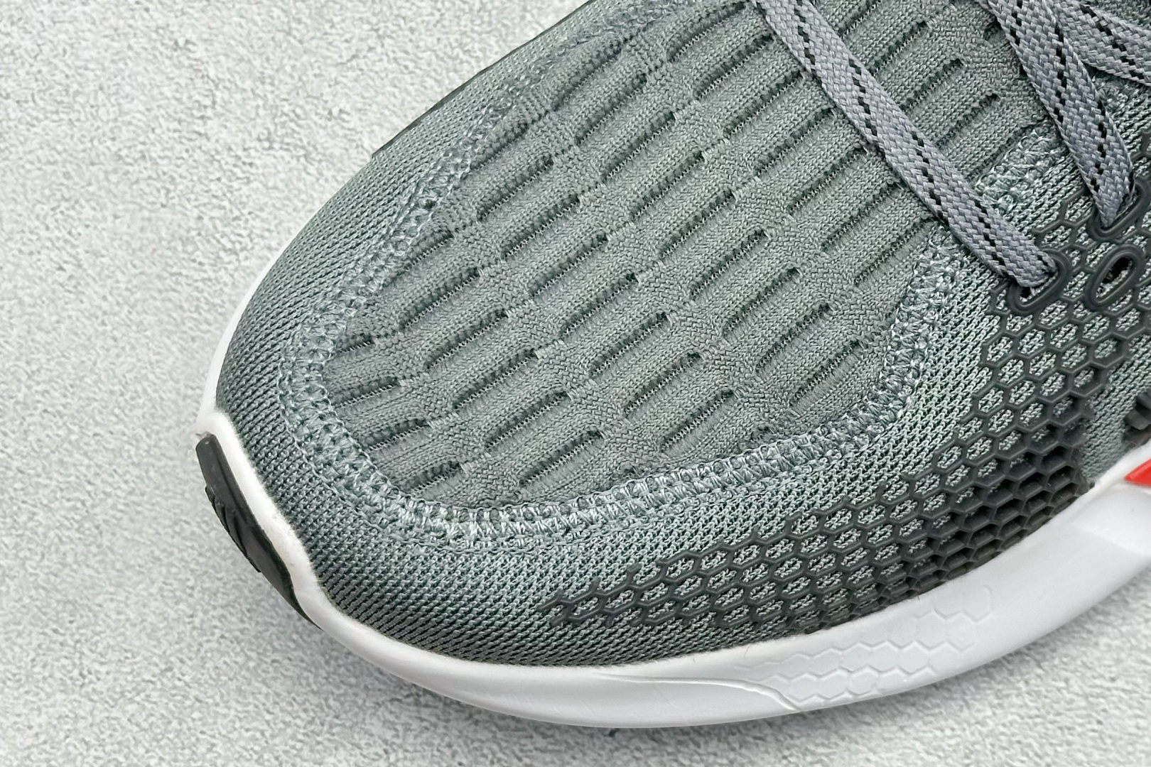 Adidas AlphaBounce Beyond M 3M反光 阿迪阿尔法跑鞋 CG5593