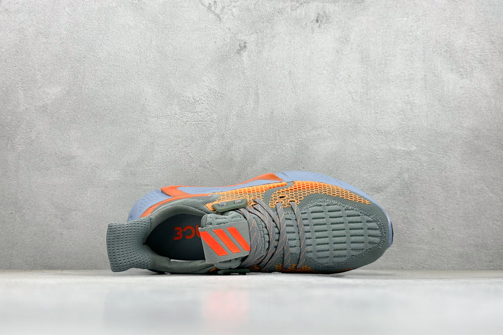 Adidas AlphaBounce Beyond M 3M反光 阿迪阿尔法跑鞋 CG5583