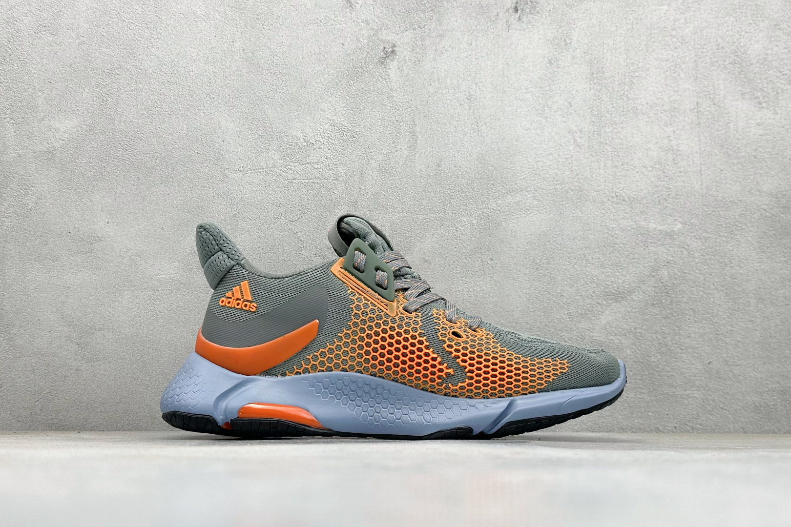 Adidas AlphaBounce Beyond M 3M反光 阿迪阿尔法跑鞋 CG5583