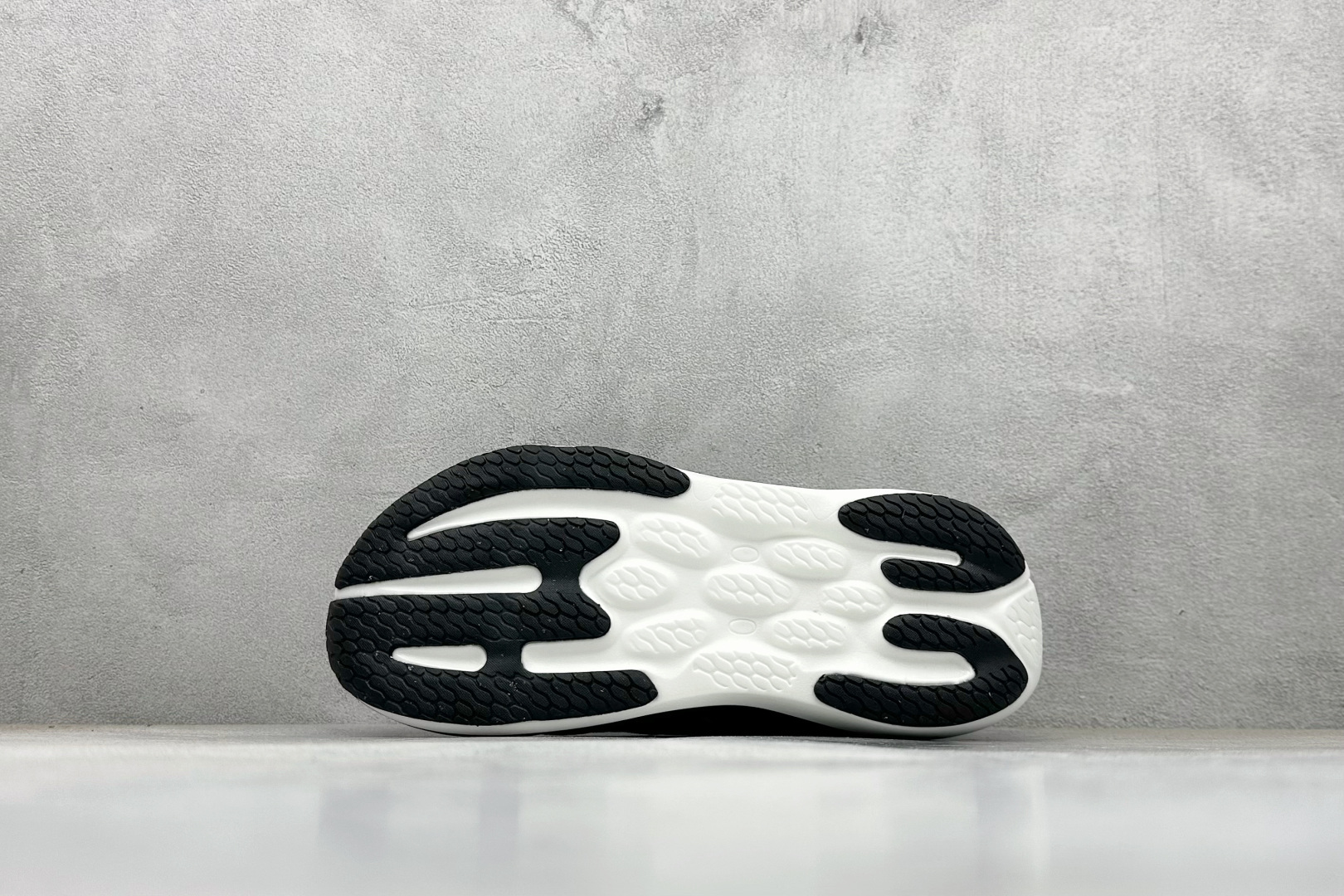 180 New Balance NB Fresh Foam Evoz 1080 舒适耐磨低帮跑步鞋 M10802FR