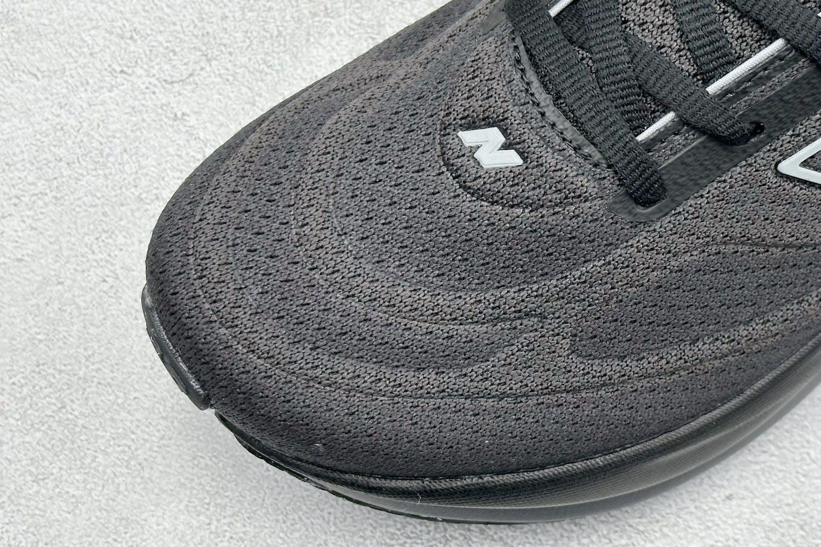 180 New Balance NB Fresh Foam Evoz 1080 舒适耐磨低帮跑步鞋 M10803FR