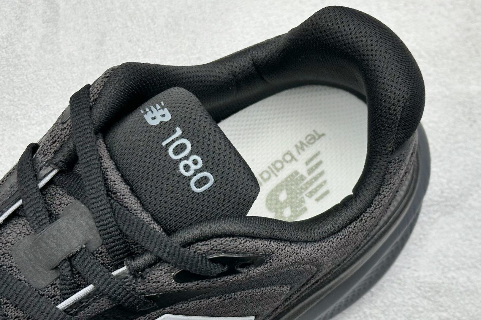 180 New Balance NB Fresh Foam Evoz 1080 舒适耐磨低帮跑步鞋 M10803FR