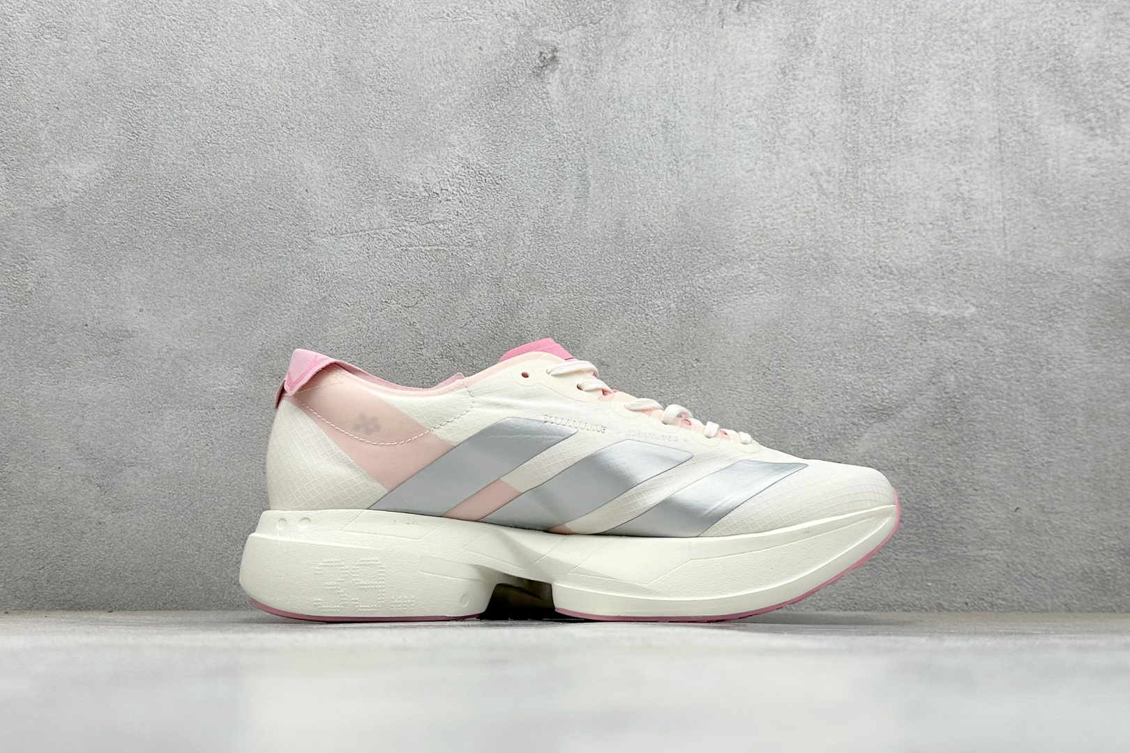 Adidas Y-3 Adios PRO 4M 阿迪超轻透气缓震跑鞋 联名款 JQ4445-莆田鞋,莆田鞋货源,高仿鞋,高仿鞋货源,安福档口,莆田高仿鞋,莆田鞋批发,高仿鞋批发,莆田高仿运动鞋,高仿运动鞋,莆田运动鞋 Adidas Y-3 Adios PRO 4M 阿迪超轻透气缓震跑鞋 联名款 JQ4445