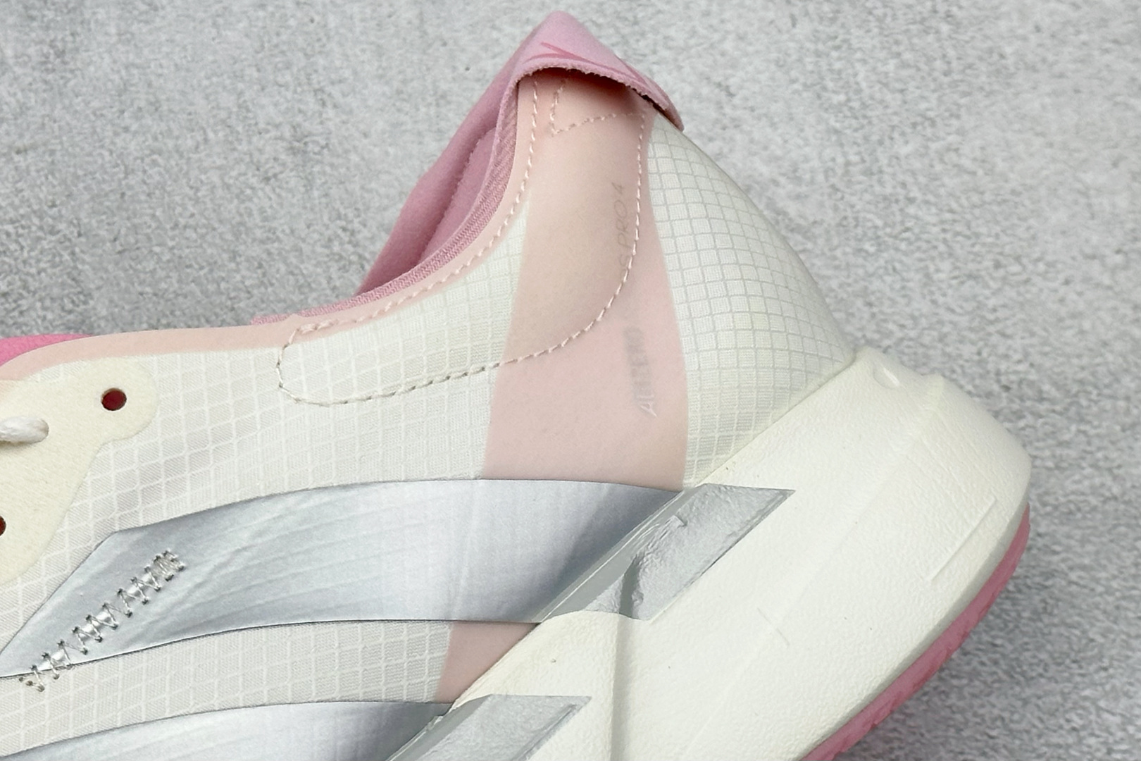 Adidas Y-3 Adios PRO 4M 阿迪超轻透气缓震跑鞋 联名款 JQ4445-莆田鞋,莆田鞋货源,高仿鞋,高仿鞋货源,安福档口,莆田高仿鞋,莆田鞋批发,高仿鞋批发,莆田高仿运动鞋,高仿运动鞋,莆田运动鞋 Adidas Y-3 Adios PRO 4M 阿迪超轻透气缓震跑鞋 联名款 JQ4445