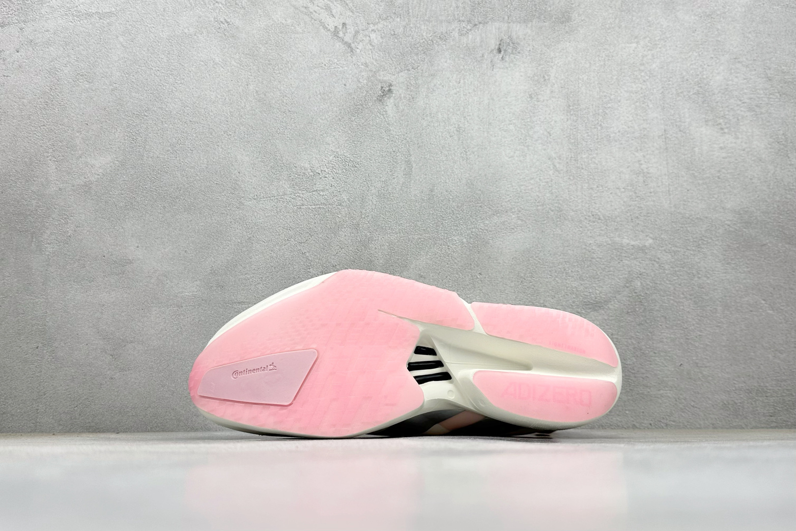 Adidas Y-3 Adios PRO 4M 阿迪超轻透气缓震跑鞋 联名款 JQ4445-莆田鞋,莆田鞋货源,高仿鞋,高仿鞋货源,安福档口,莆田高仿鞋,莆田鞋批发,高仿鞋批发,莆田高仿运动鞋,高仿运动鞋,莆田运动鞋 Adidas Y-3 Adios PRO 4M 阿迪超轻透气缓震跑鞋 联名款 JQ4445