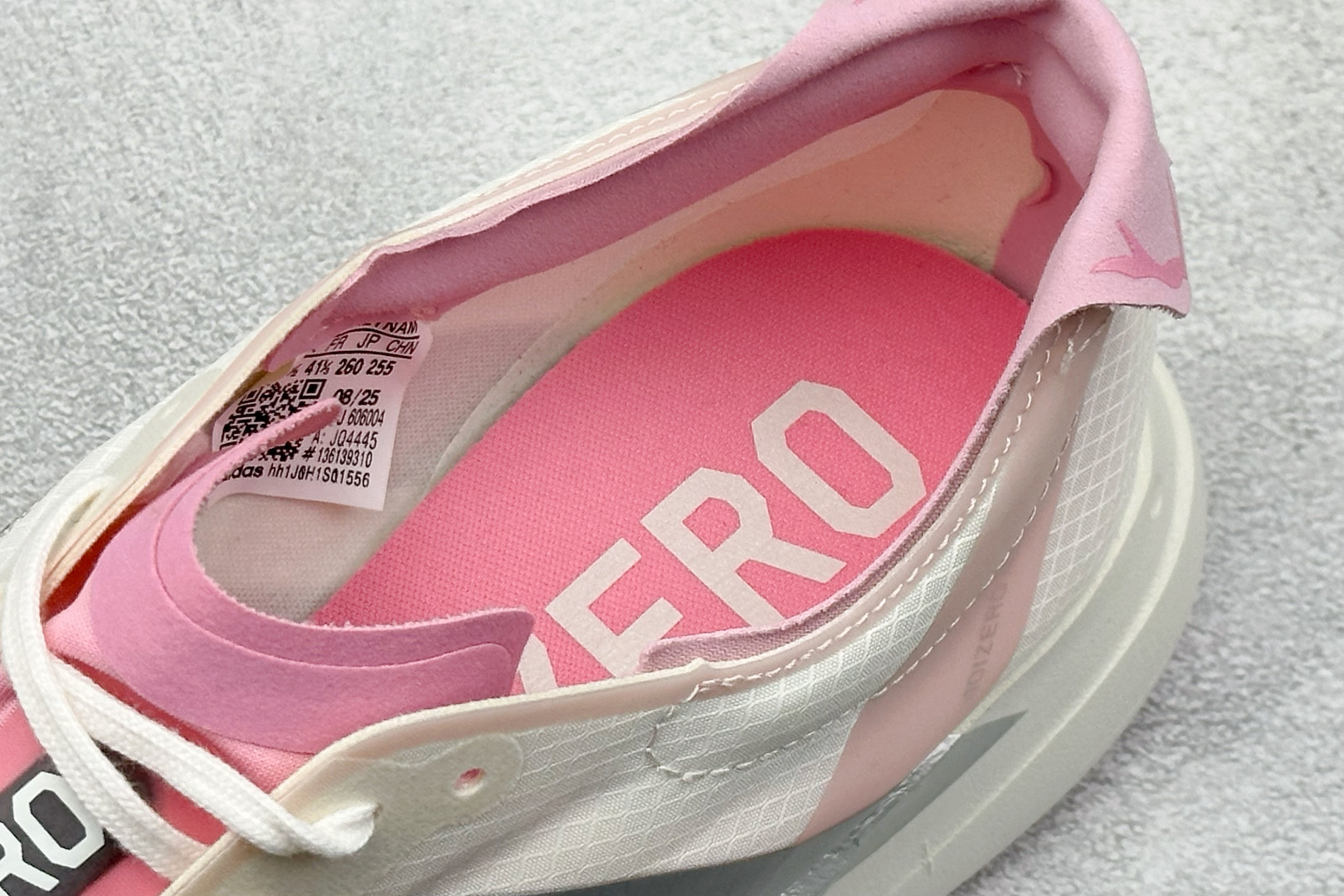 Adidas Y-3 Adios PRO 4M 阿迪超轻透气缓震跑鞋 联名款 JQ4445-莆田鞋,莆田鞋货源,高仿鞋,高仿鞋货源,安福档口,莆田高仿鞋,莆田鞋批发,高仿鞋批发,莆田高仿运动鞋,高仿运动鞋,莆田运动鞋 Adidas Y-3 Adios PRO 4M 阿迪超轻透气缓震跑鞋 联名款 JQ4445