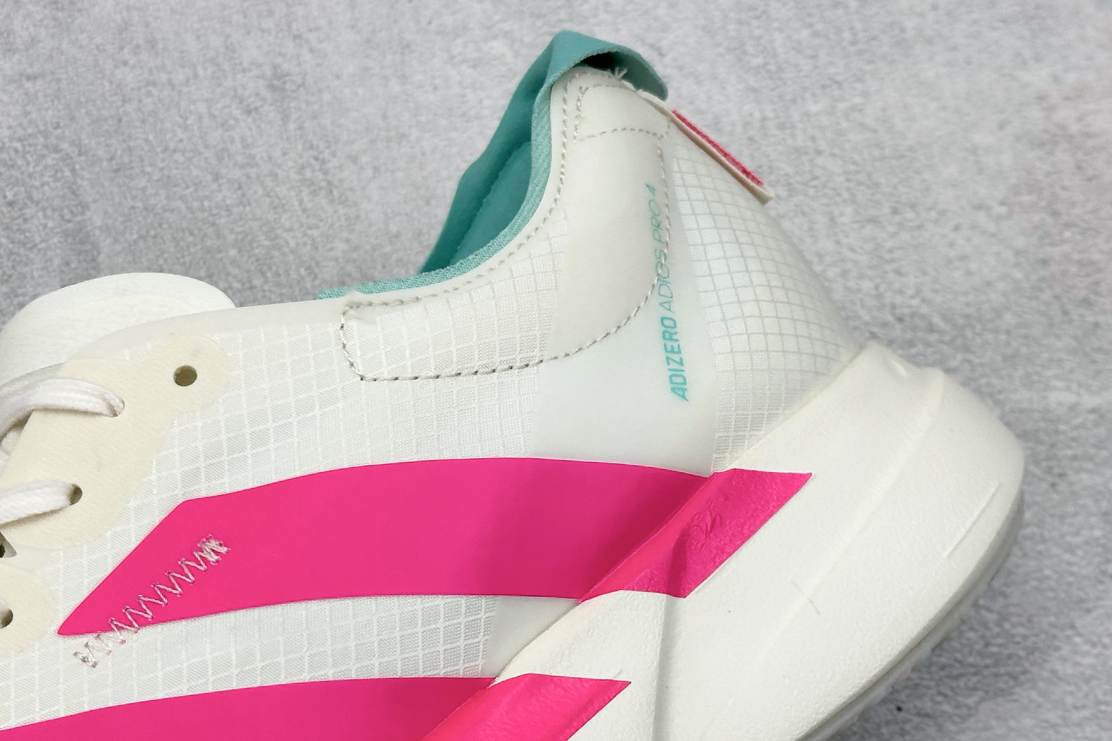 Adidas Y-3 Adios PRO 4M 阿迪超轻透气缓震跑鞋 联名款 KJ3873