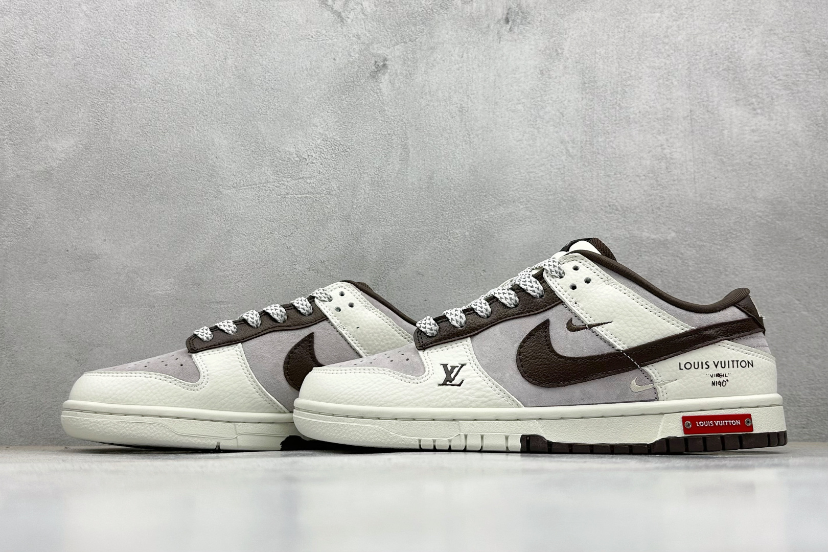 Nike SB Dunk Low“LV联名——白咖啡” 高端定制 低帮休闲板鞋 YF9511-906