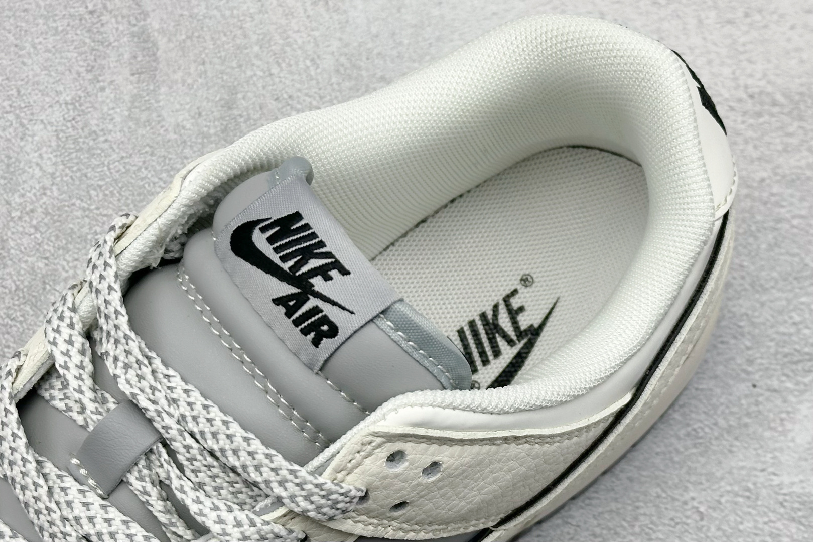 Nike SB Dunk Low“ 北面联名——米黑灰拼接” 周年高端定制 低帮休闲板鞋 JP1628-024