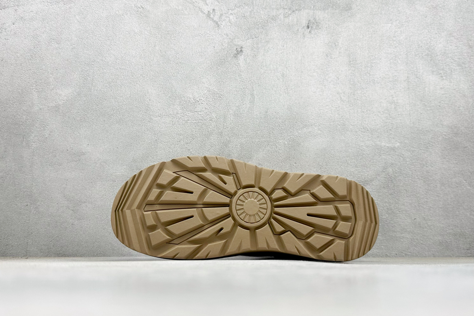 280 UGG Tasman Weather Hybrid 塔斯曼混合系列秋冬新品 户外男士高帮休闲马丁靴雪地靴 U9806