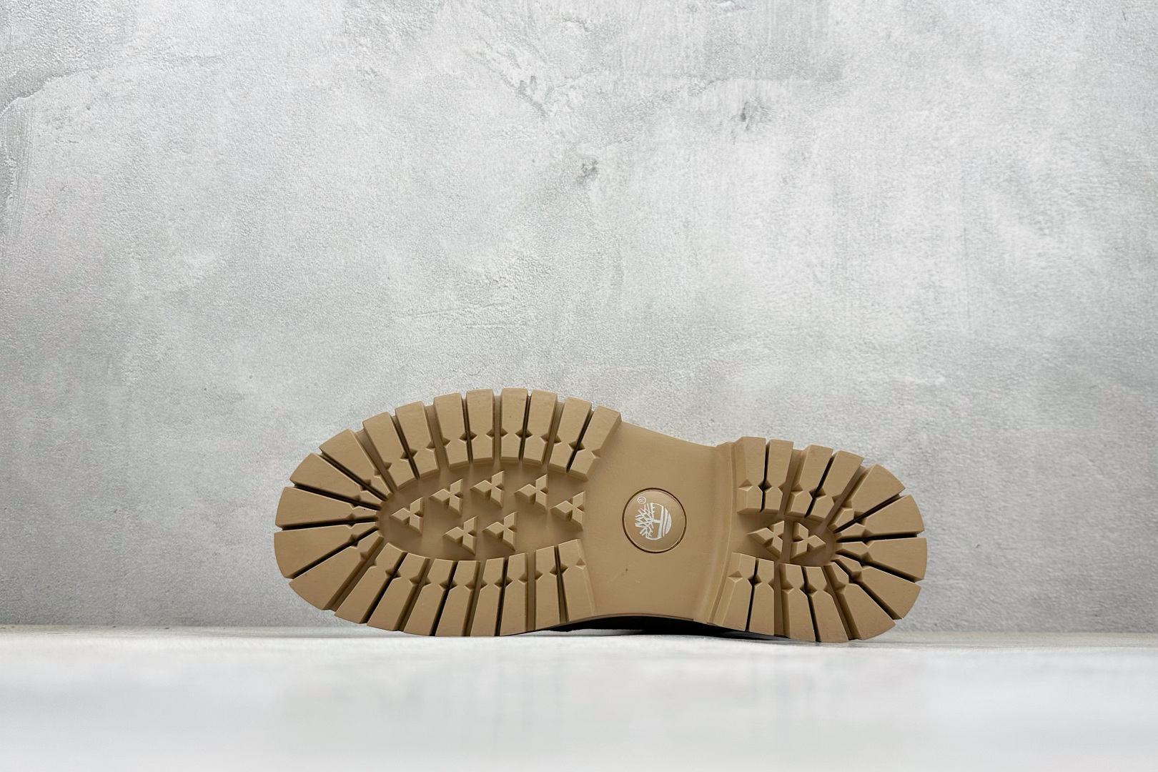 320 Timberland添柏岚/天伯伦 秋冬新品(毛绒内里保暖锁热)秋冬必备户外休闲大黄靴系列 TB10069-Chinese UA Cheap High Quatity Brand Clothes Bags handbags Sneakers wholesale wholesaler seller from China Factory suppliers Fashion Clothing Shoes best Quality Beautiful Price 320 Timberland添柏岚/天伯伦 秋冬新品(毛绒内里保暖锁热)秋冬必备户外休闲大黄靴系列 TB10069