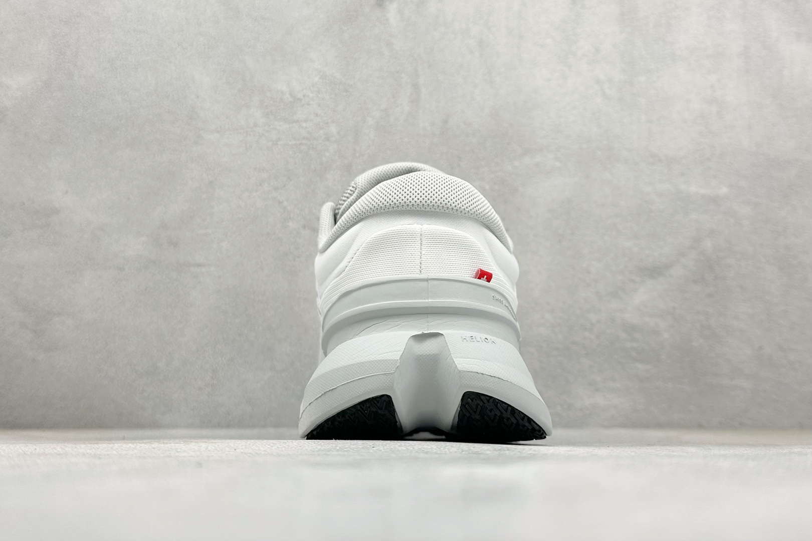 200 On 昂跑 Cloudtilt 5 舒适轻盈低帮跑步鞋 3ME3004-Chinese UA Cheap High Quatity Brand Clothes Bags handbags Sneakers wholesale wholesaler seller from China Factory suppliers Fashion Clothing Shoes best Quality Beautiful Price 200 On 昂跑 Cloudtilt 5 舒适轻盈低帮跑步鞋 3ME3004