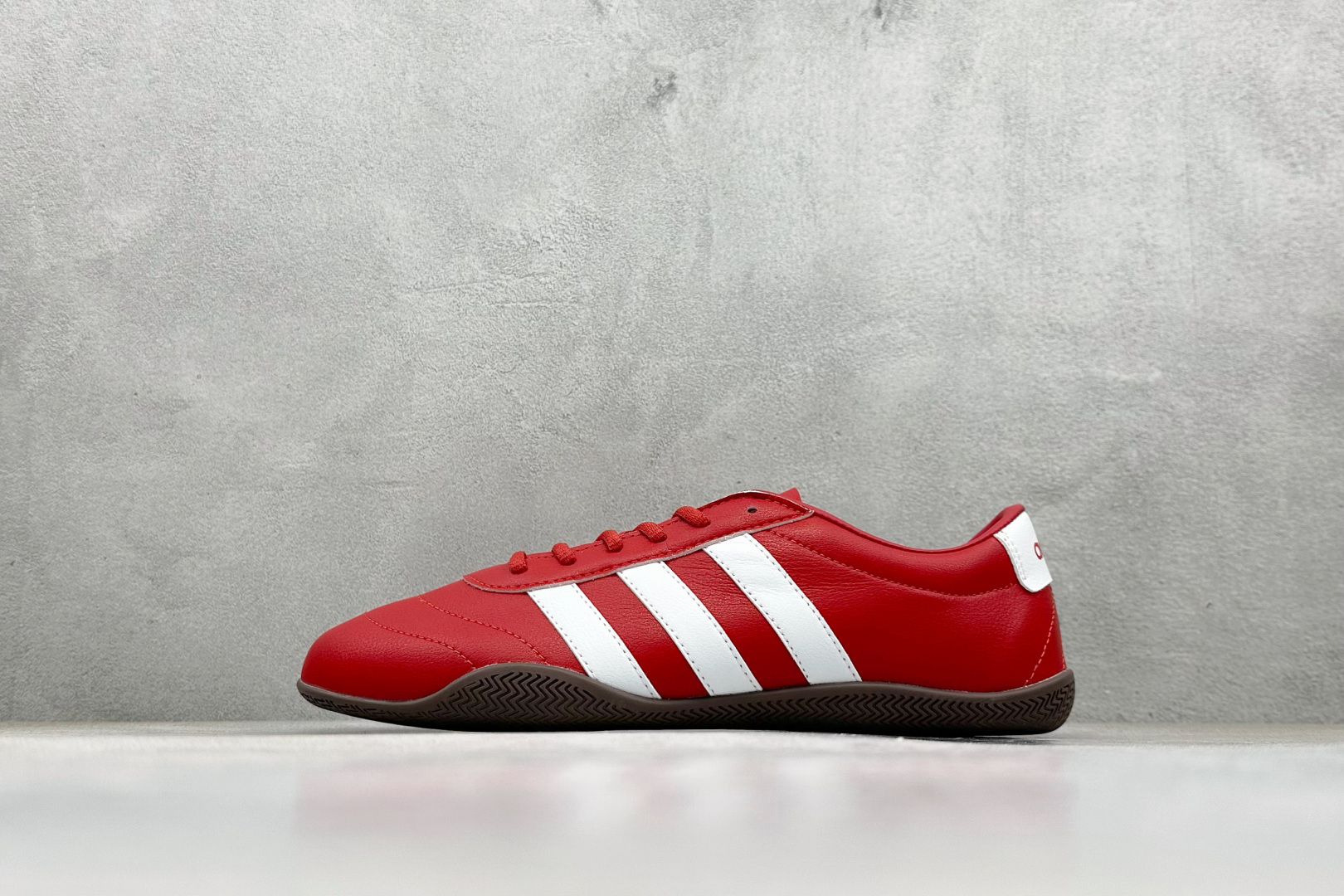 Adidas Grand Court 阿迪舒适百搭时尚简约低帮网球鞋 JQ9691