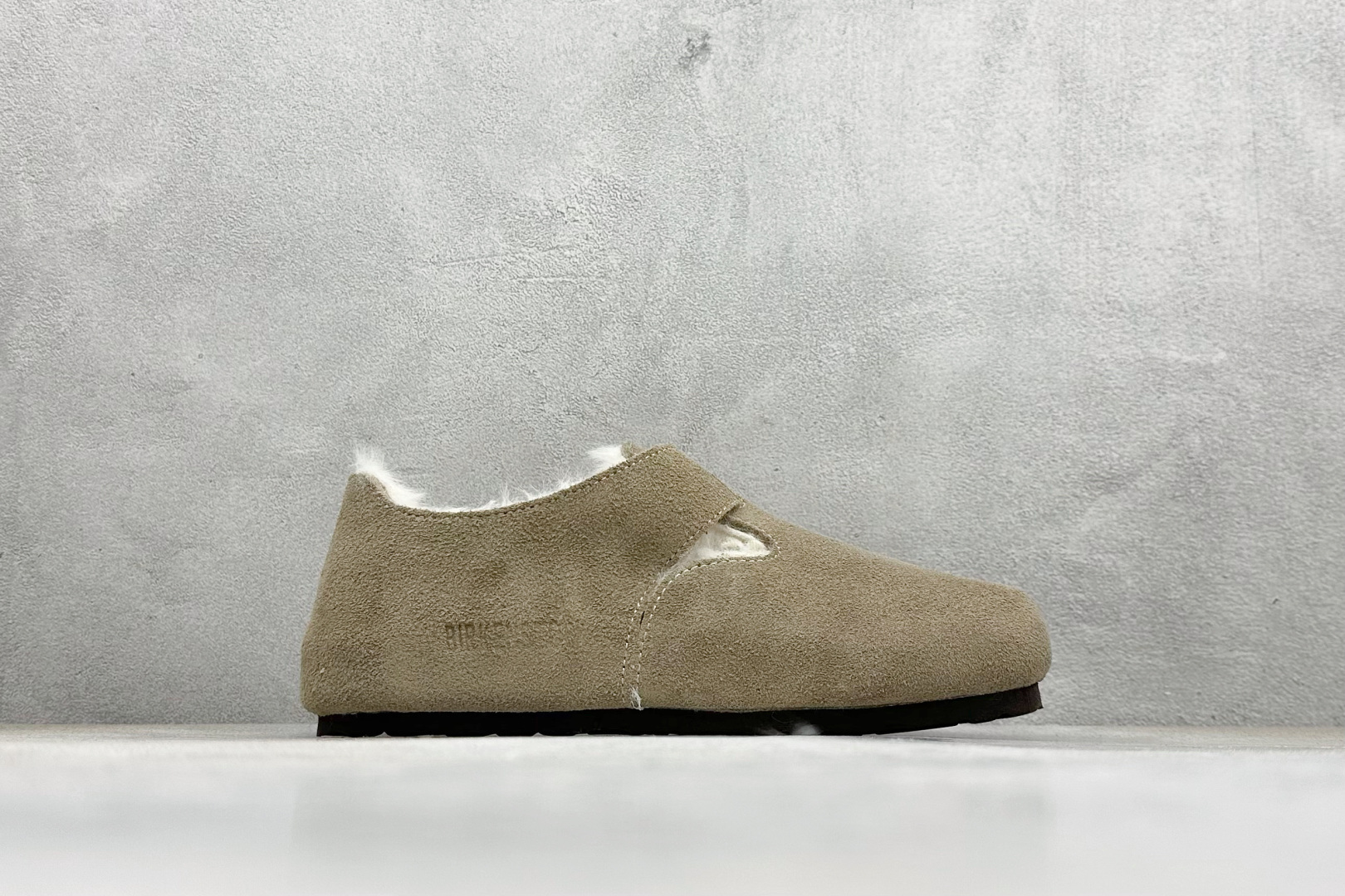 200 Birkenstock 博肯全包加绒系列 1010504-Chinese UA Cheap High Quatity Brand Clothes Bags handbags Sneakers wholesale wholesaler seller from China Factory suppliers Fashion Clothing Shoes best Quality Beautiful Price 200 Birkenstock 博肯全包加绒系列 1010504